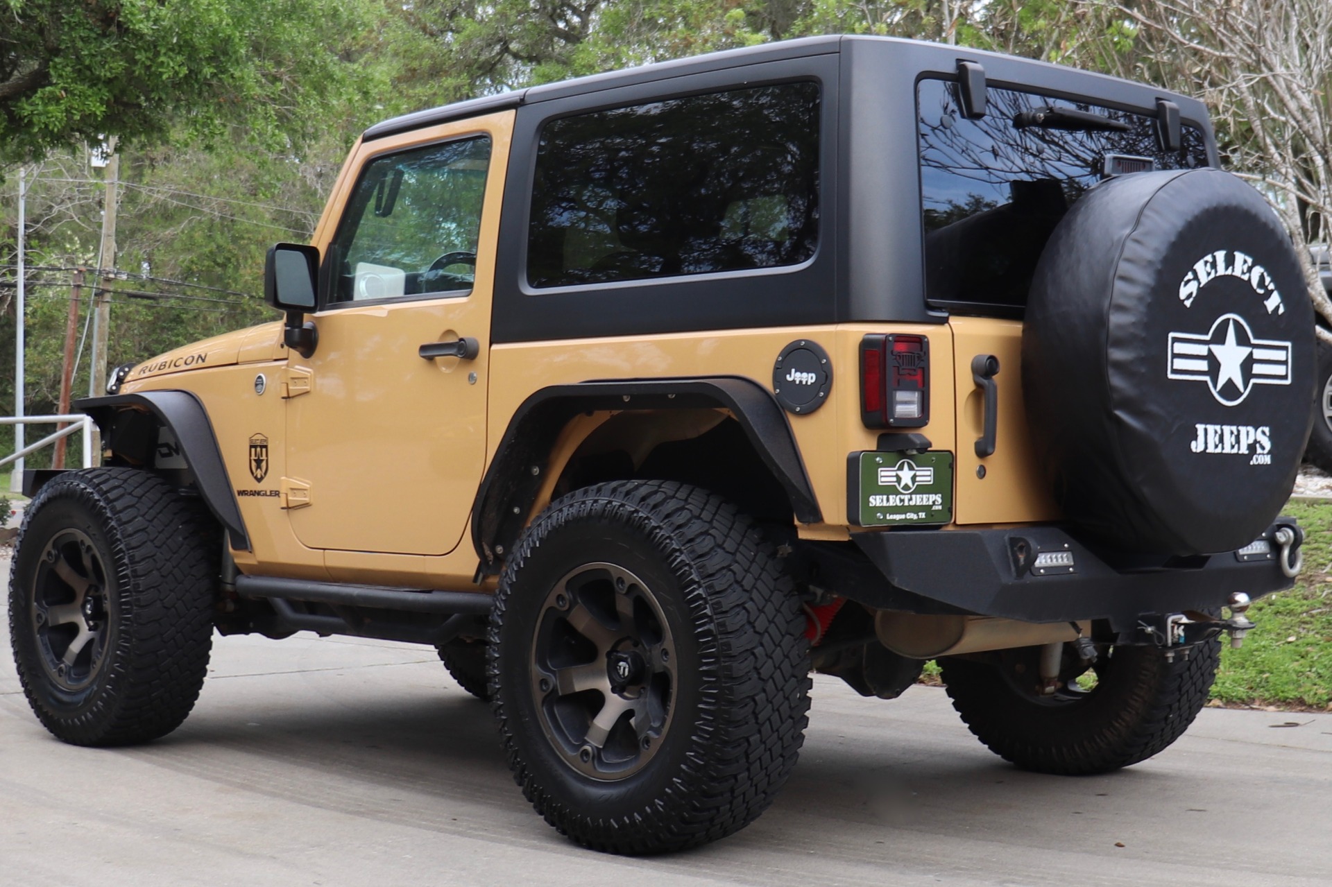 Used-2013-Jeep-Wrangler-Rubicon