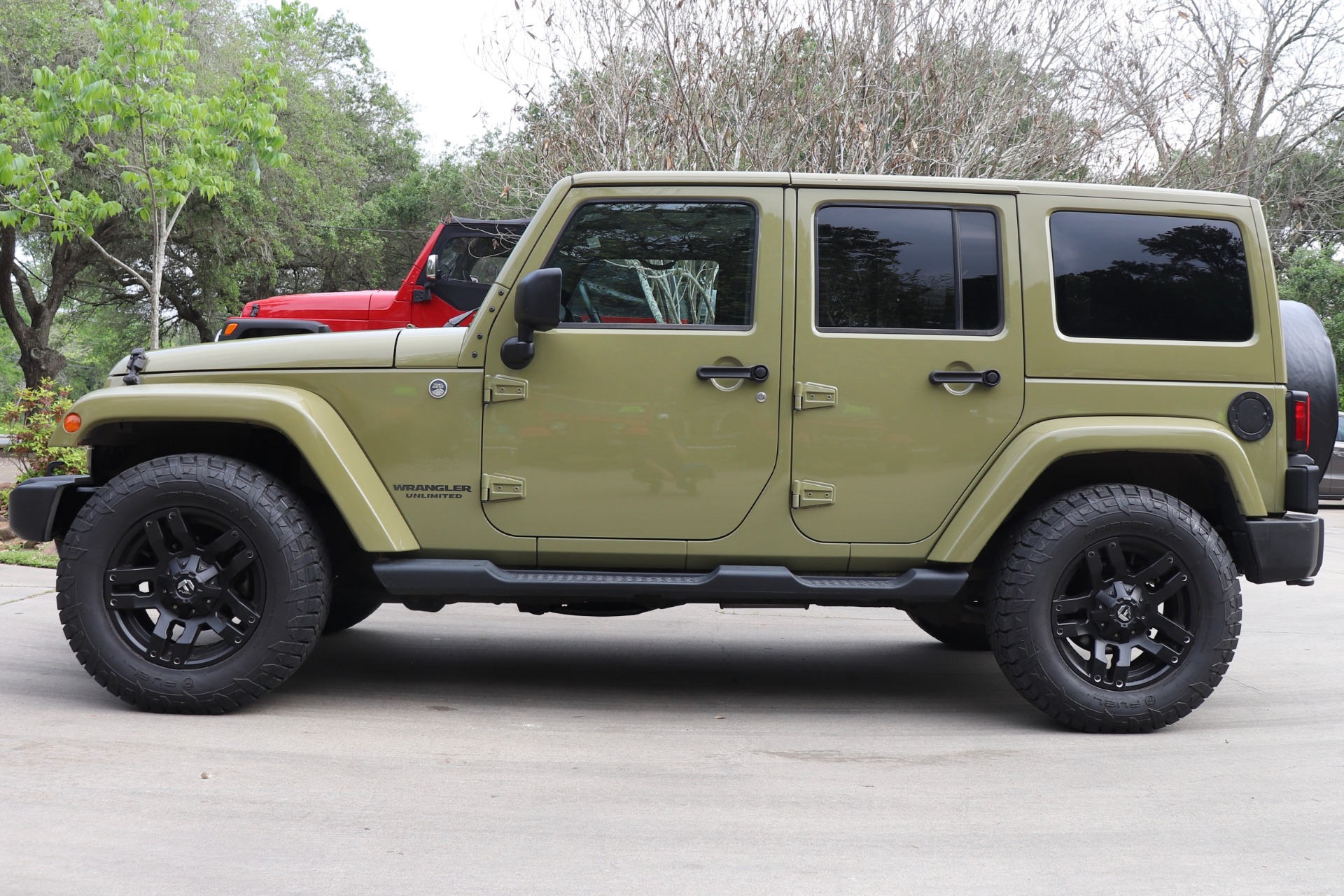 Used 2013 Jeep Wrangler Unlimited Sahara For Sale ($30,995) | Select Jeeps  Inc. Stock #617768