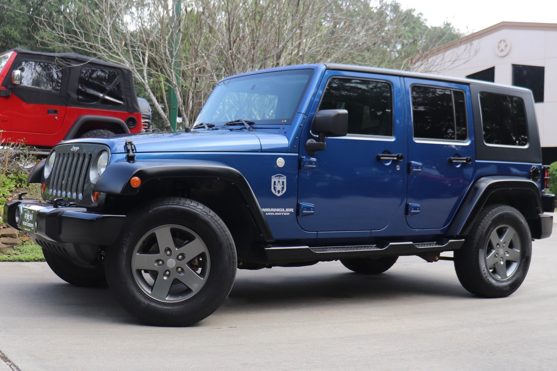 Used-2010-Jeep-Wrangler-Unlimited-Sport