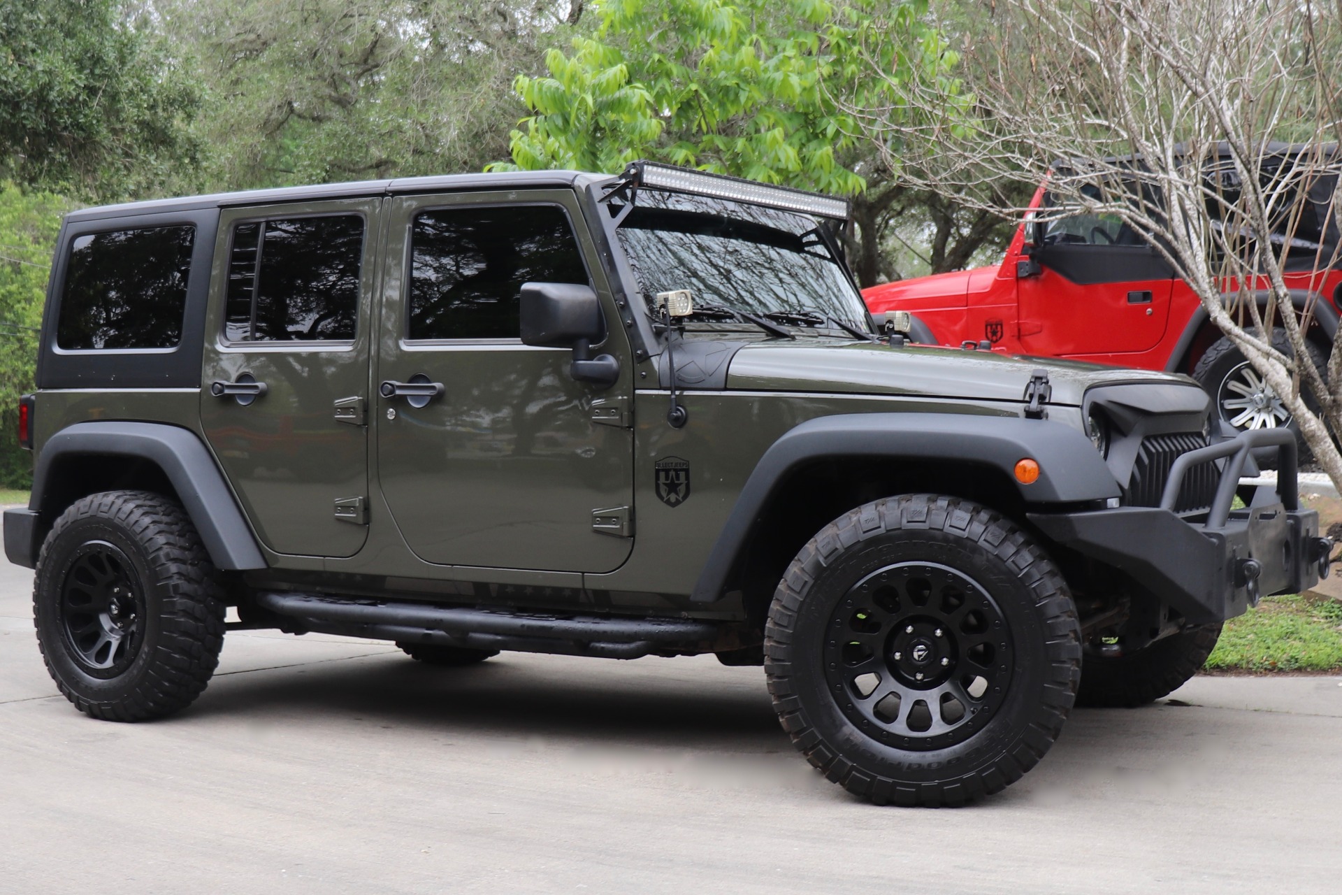 Used-2016-Jeep-Wrangler-Unlimited-Willys-Wheeler