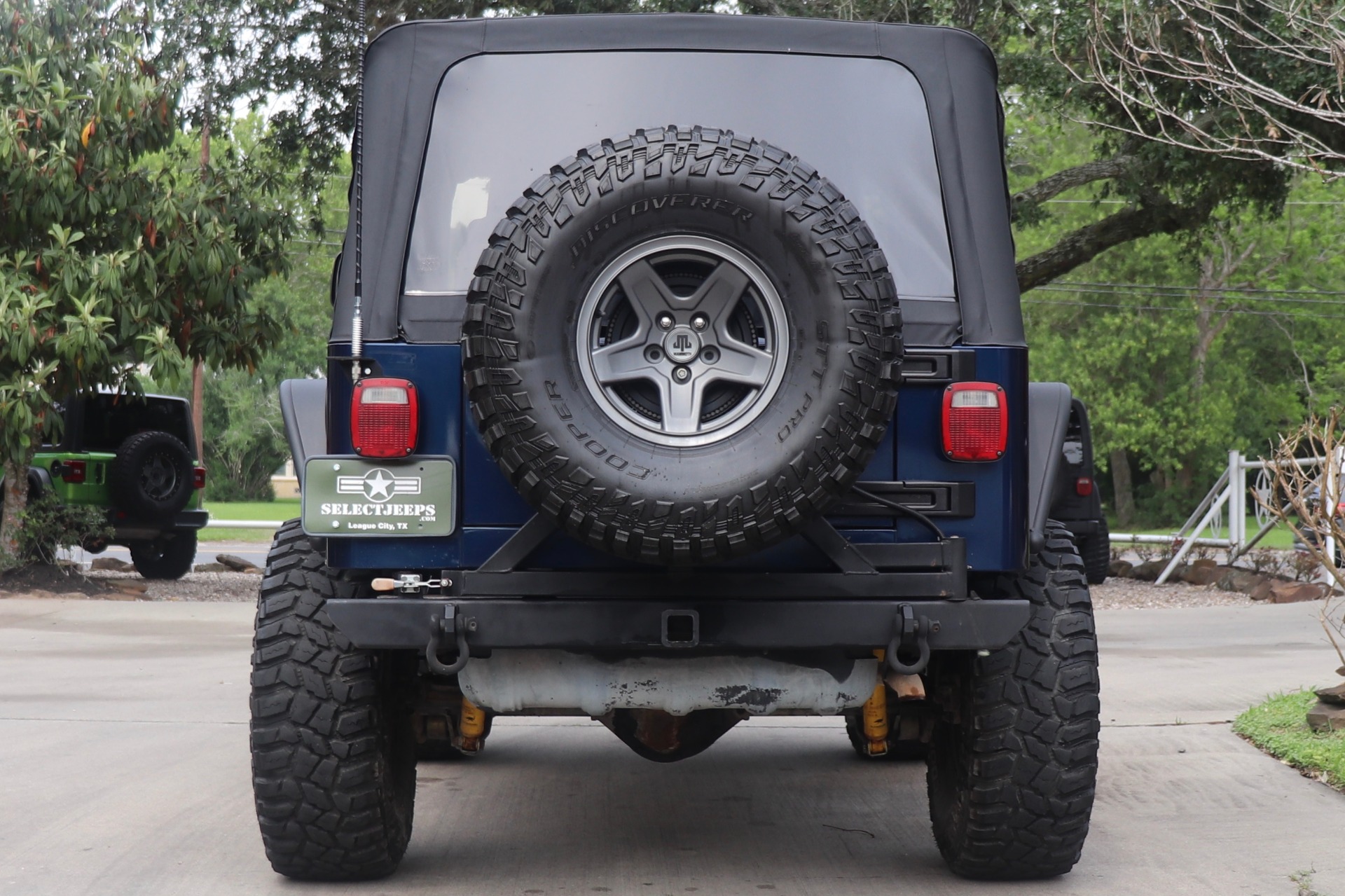 Used-2004-Jeep-Wrangler-Rubicon