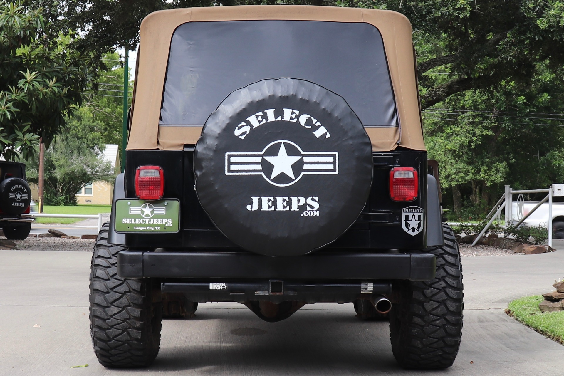 Used-2003-Jeep-Wrangler-Sahara