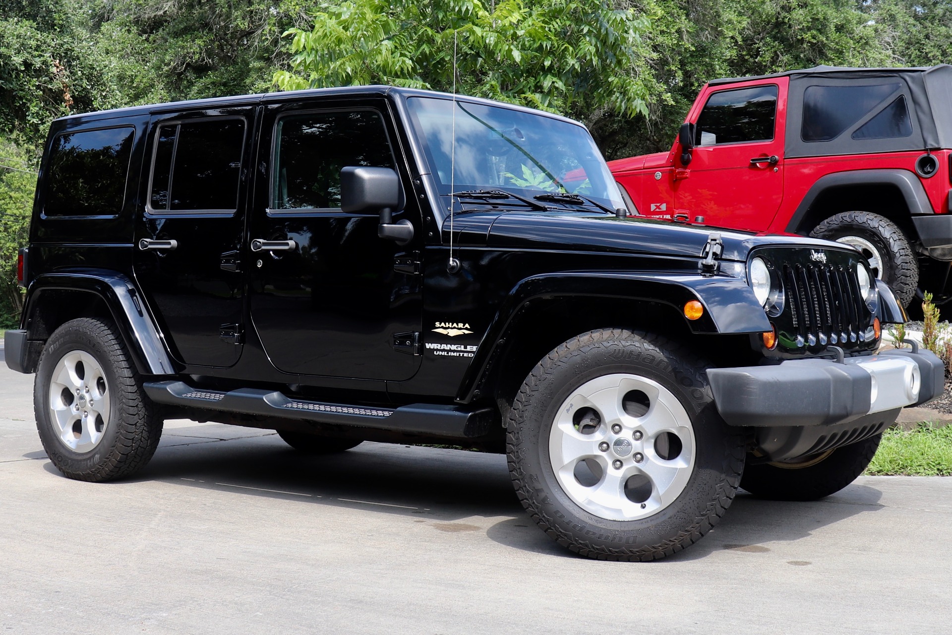 Used-2013-Jeep-Wrangler-Unlimited-Sahara For Sale | Select Jeeps Inc. Used-2013-Jeep-Wrangler-Unlimited-Sahara