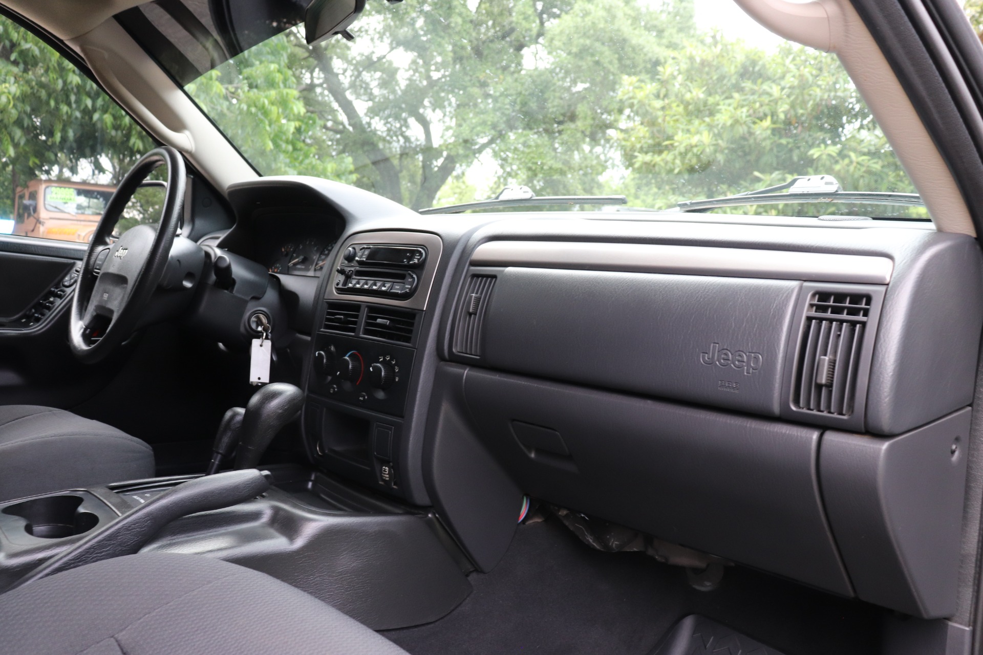 Used-2003-Jeep-Grand-Cherokee-Laredo For Sale | Select Jeeps Inc. Used-2003-Jeep-Grand-Cherokee-Laredo