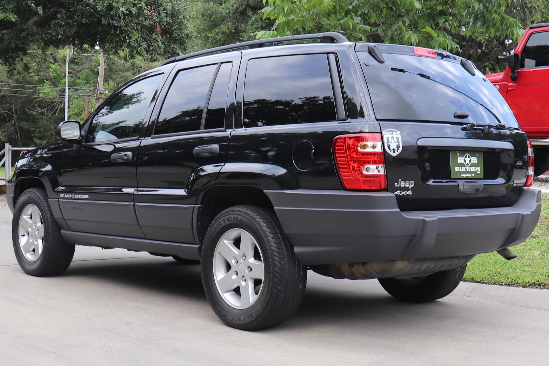 Used-2003-Jeep-Grand-Cherokee-Laredo