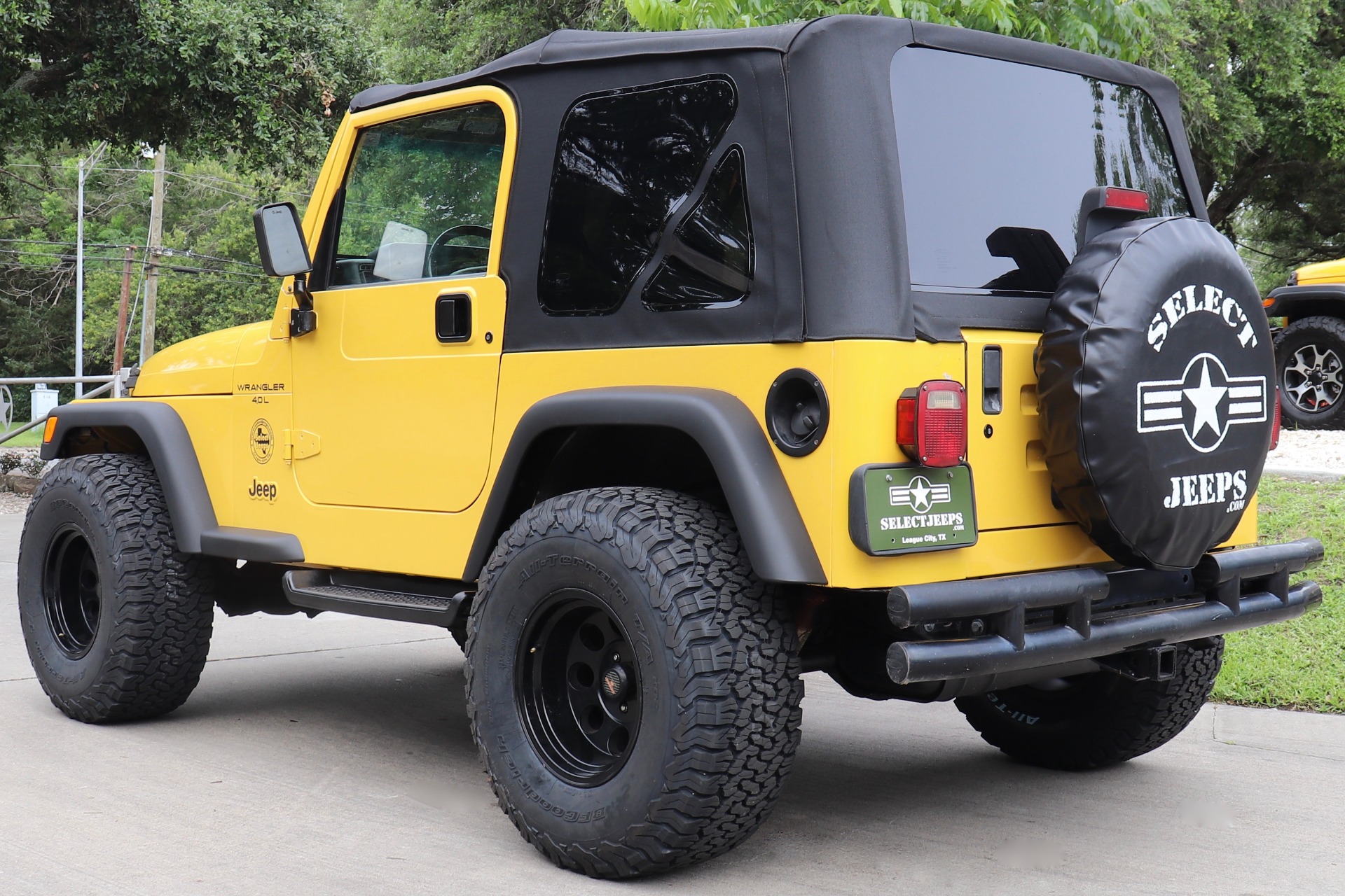 Used-2000-Jeep-Wrangler-Sport