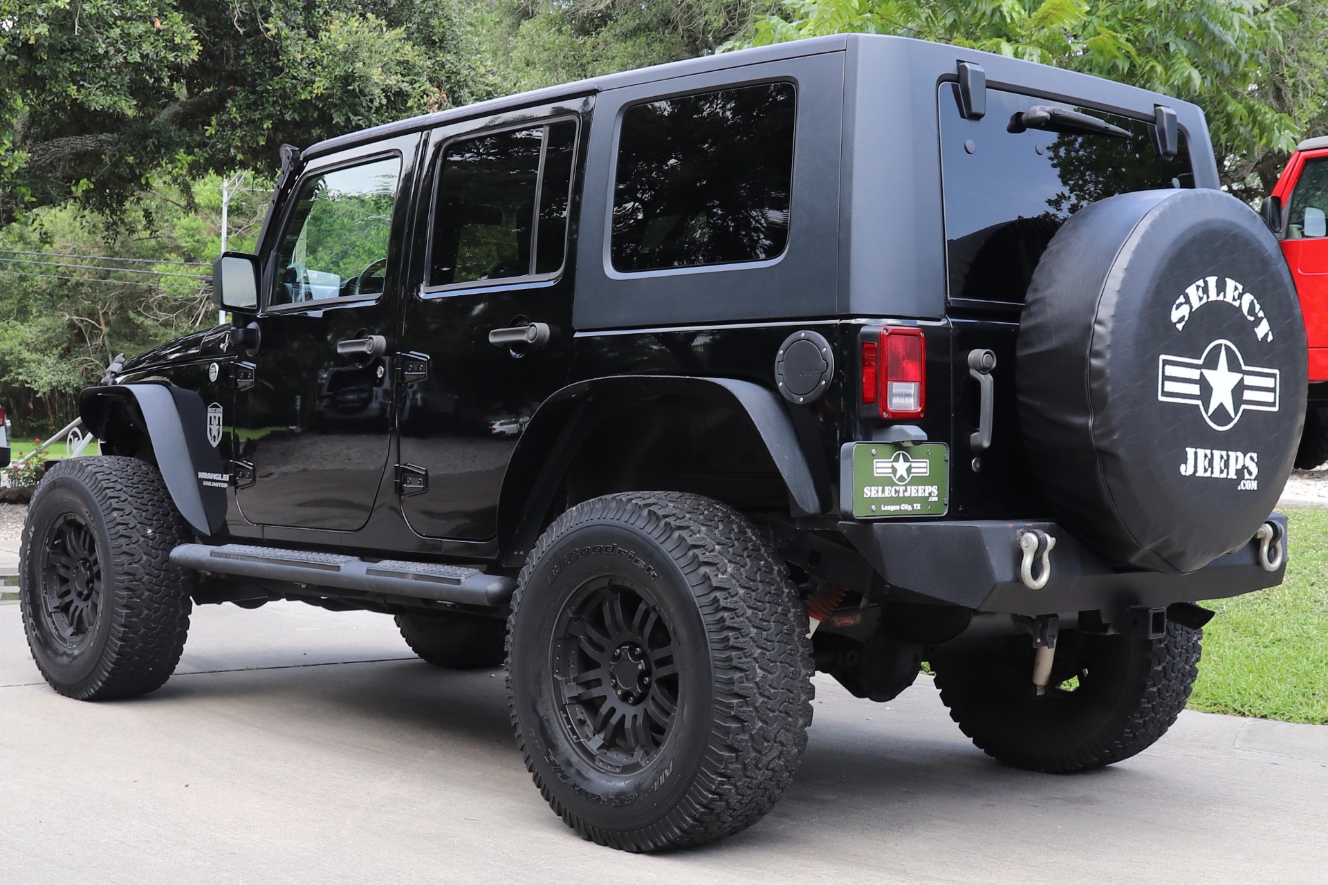 Used-2008-Jeep-Wrangler-Unlimited-Rubicon