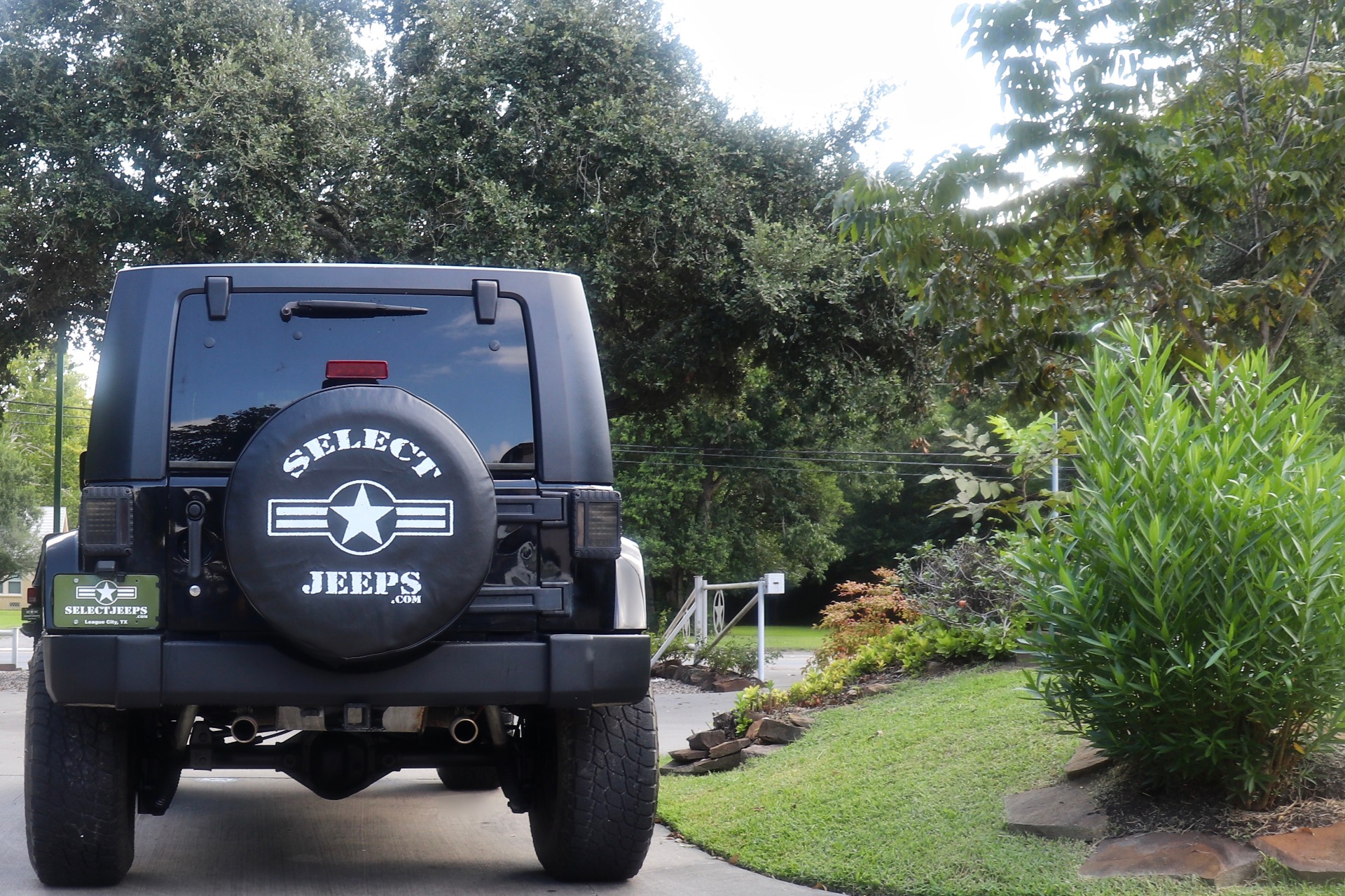 Used-2007-Jeep-Wrangler-Unlimited-Sahara