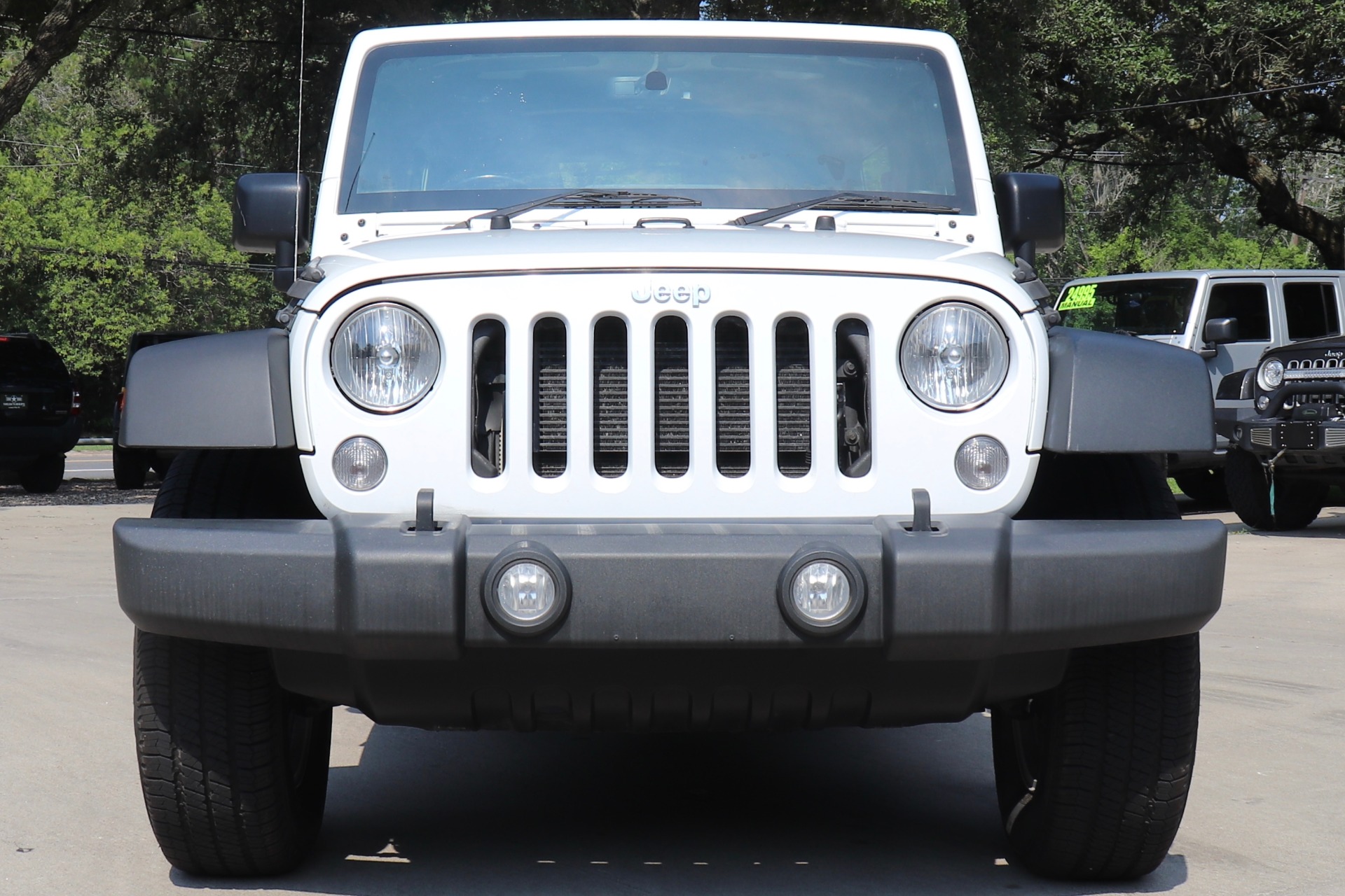 Used-2015-Jeep-Wrangler-Unlimited-Sport-RHD