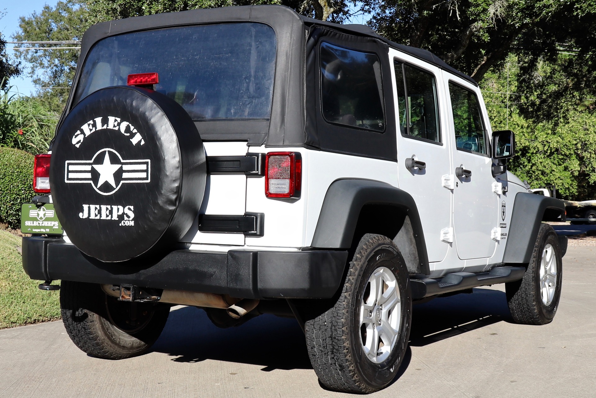 Used-2013-Jeep-Wrangler-Unlimited-Sport