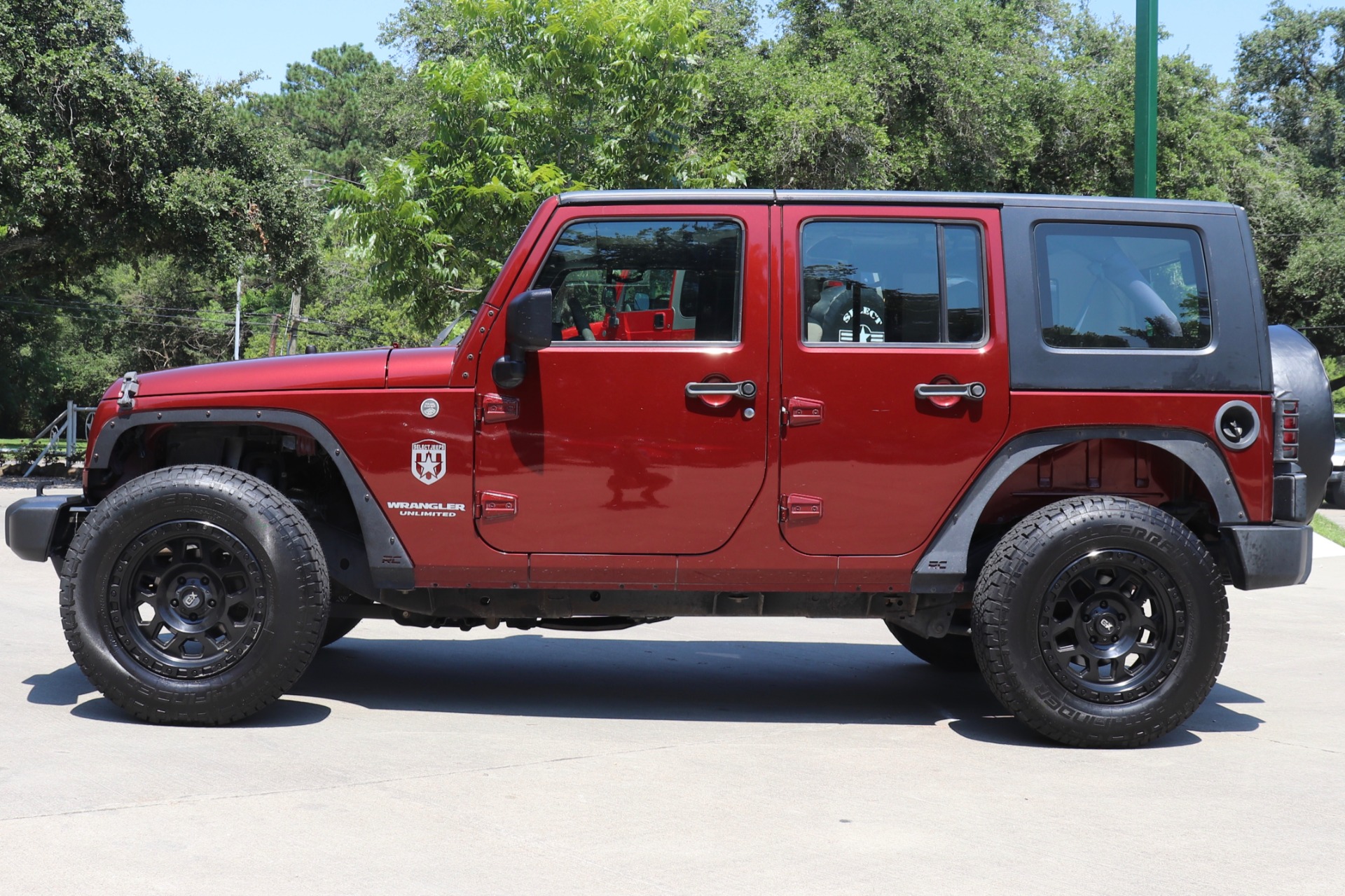 Used-2007-Jeep-Wrangler-Unlimited-X