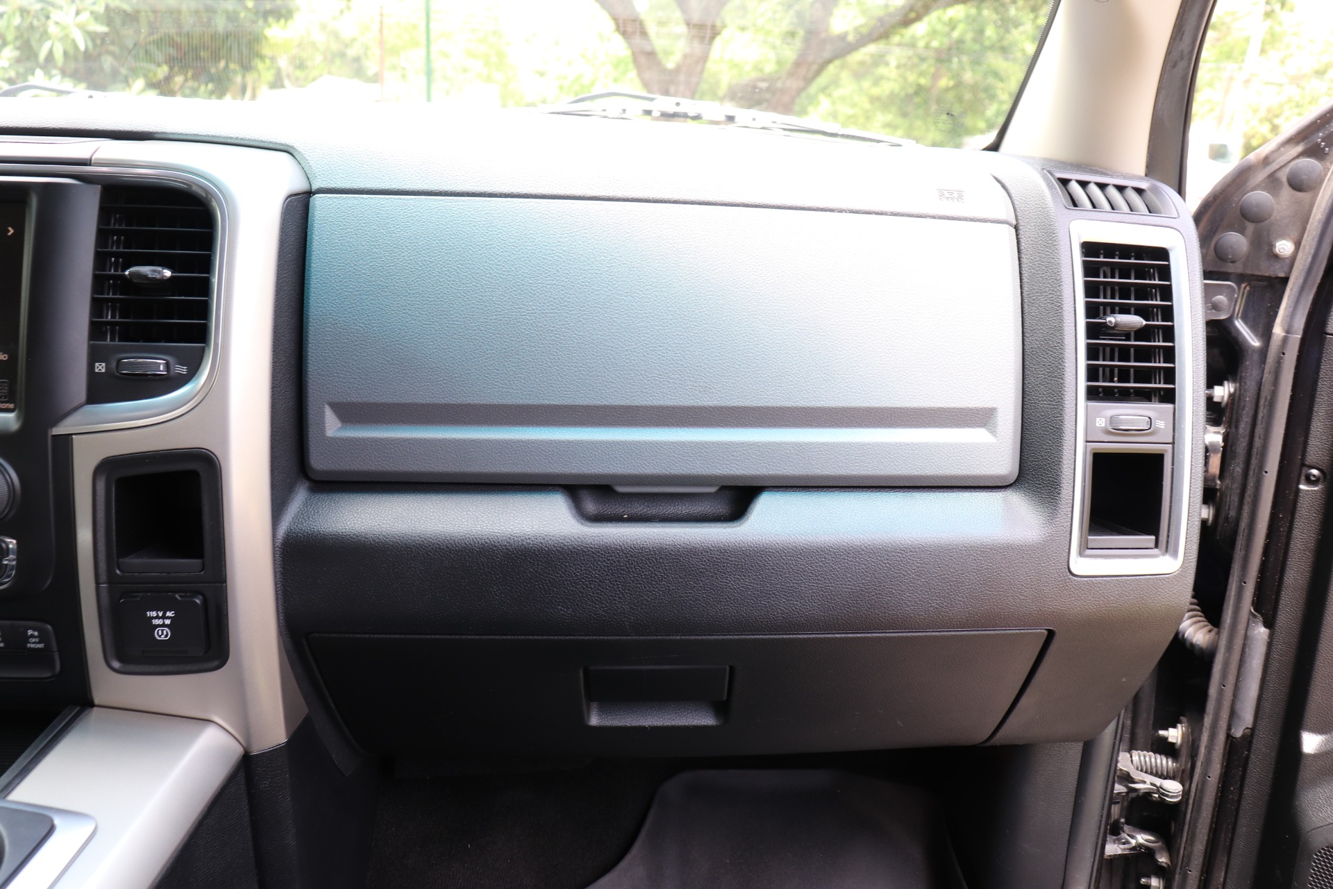 Used-2015-Ram-Pickup-1500-Lone-Star For Sale | Select Jeeps Inc. Used-2015-Ram-Pickup-1500-Lone-Star