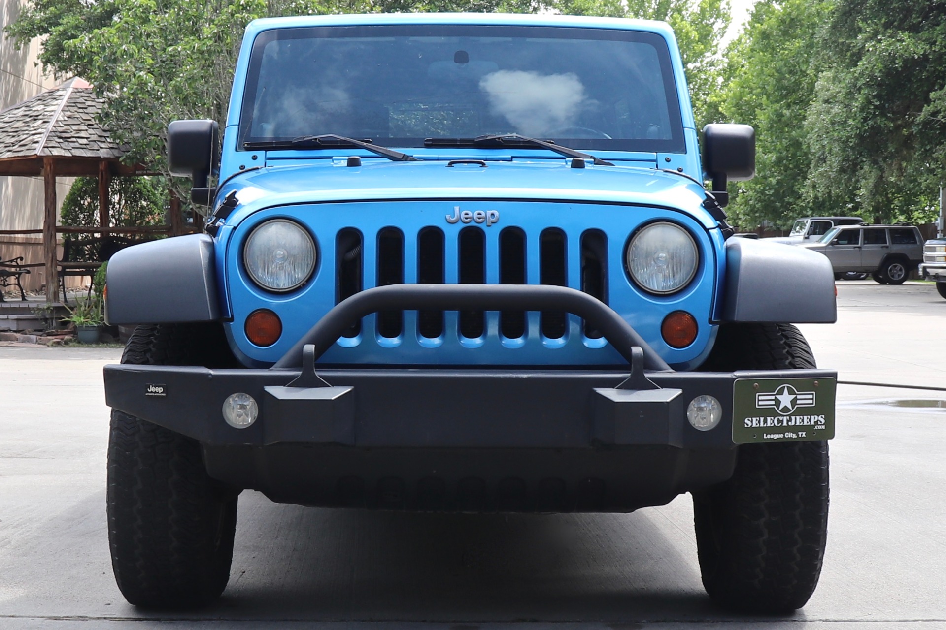 Used-2010-Jeep-Wrangler-Unlimited-Sport