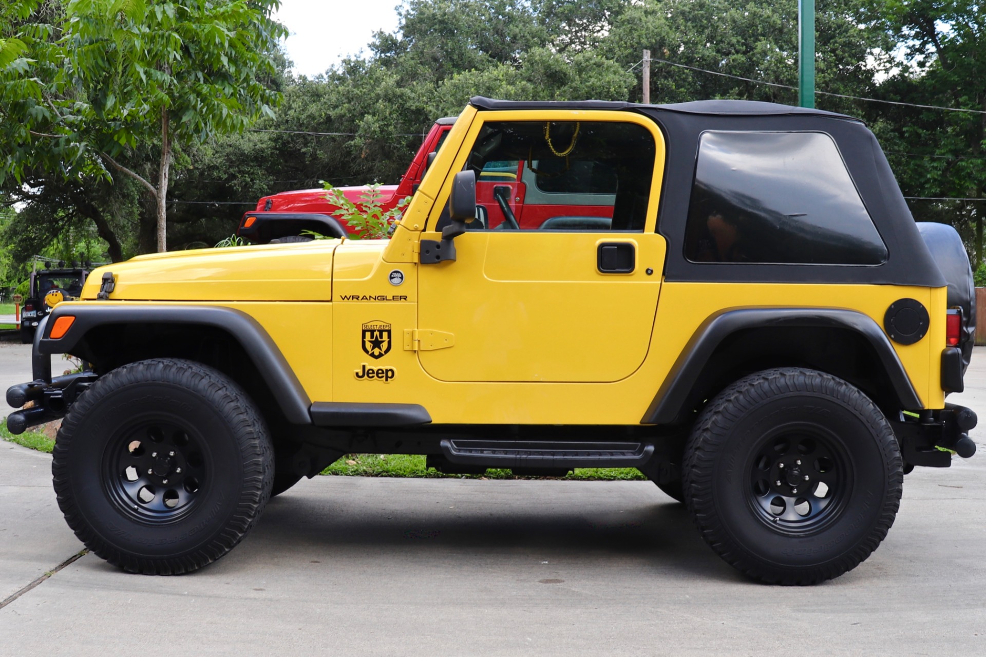 Used-2000-Jeep-Wrangler-Sahara