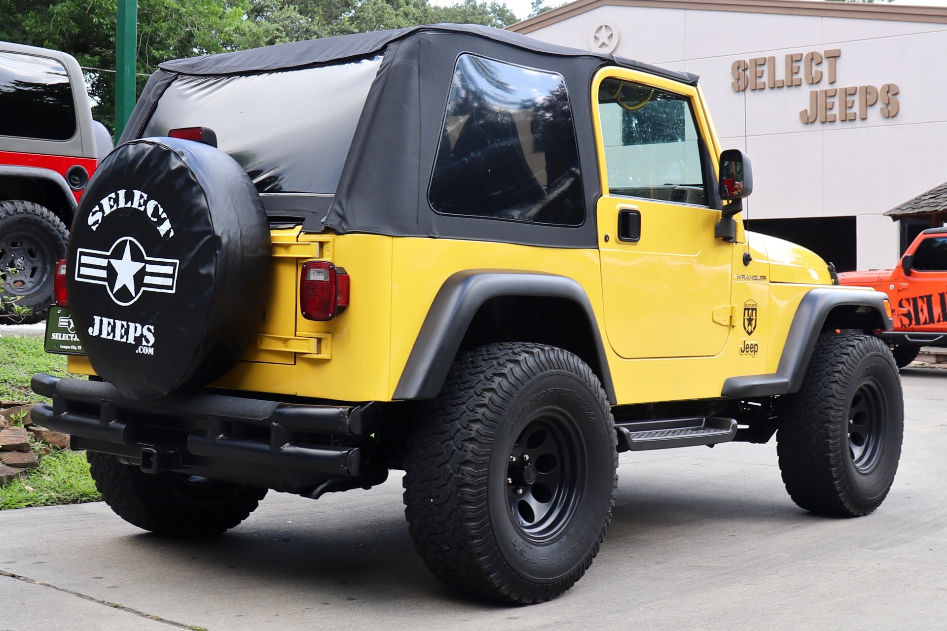 Used-2000-Jeep-Wrangler-Sahara