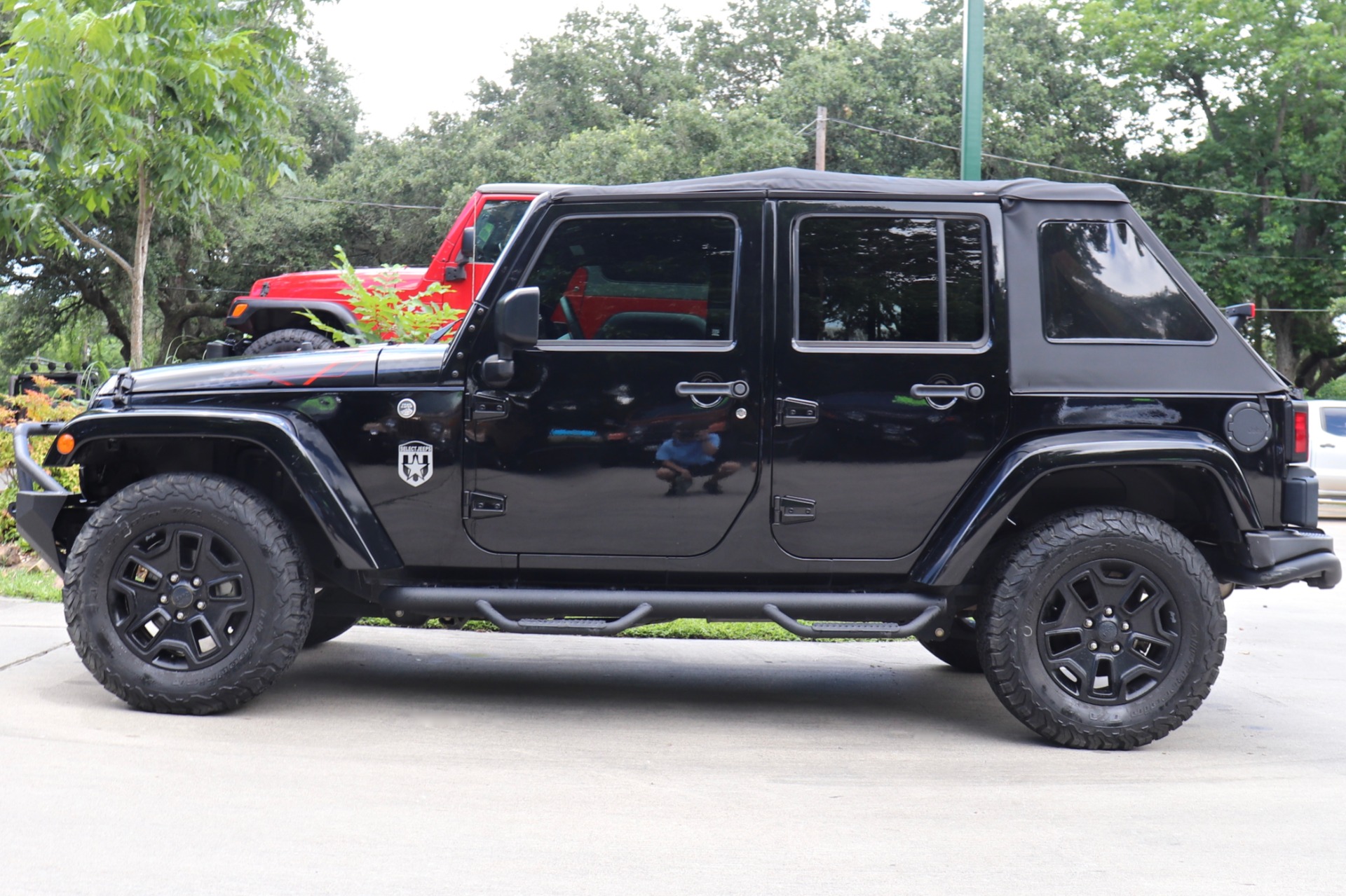 Used-2016-Jeep-Wrangler-Unlimited-Backcountry