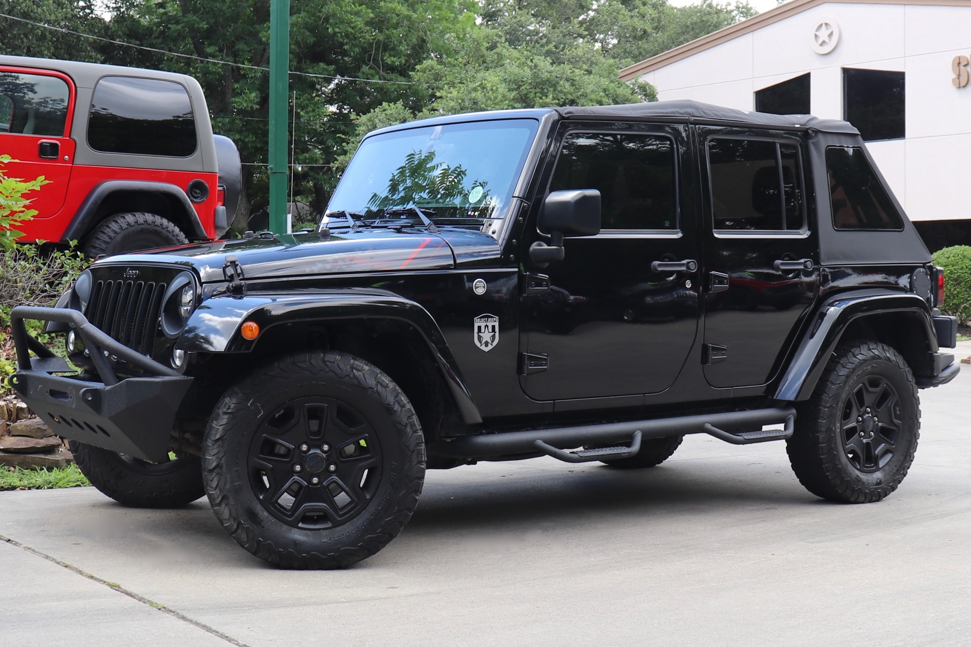 Used-2016-Jeep-Wrangler-Unlimited-Backcountry