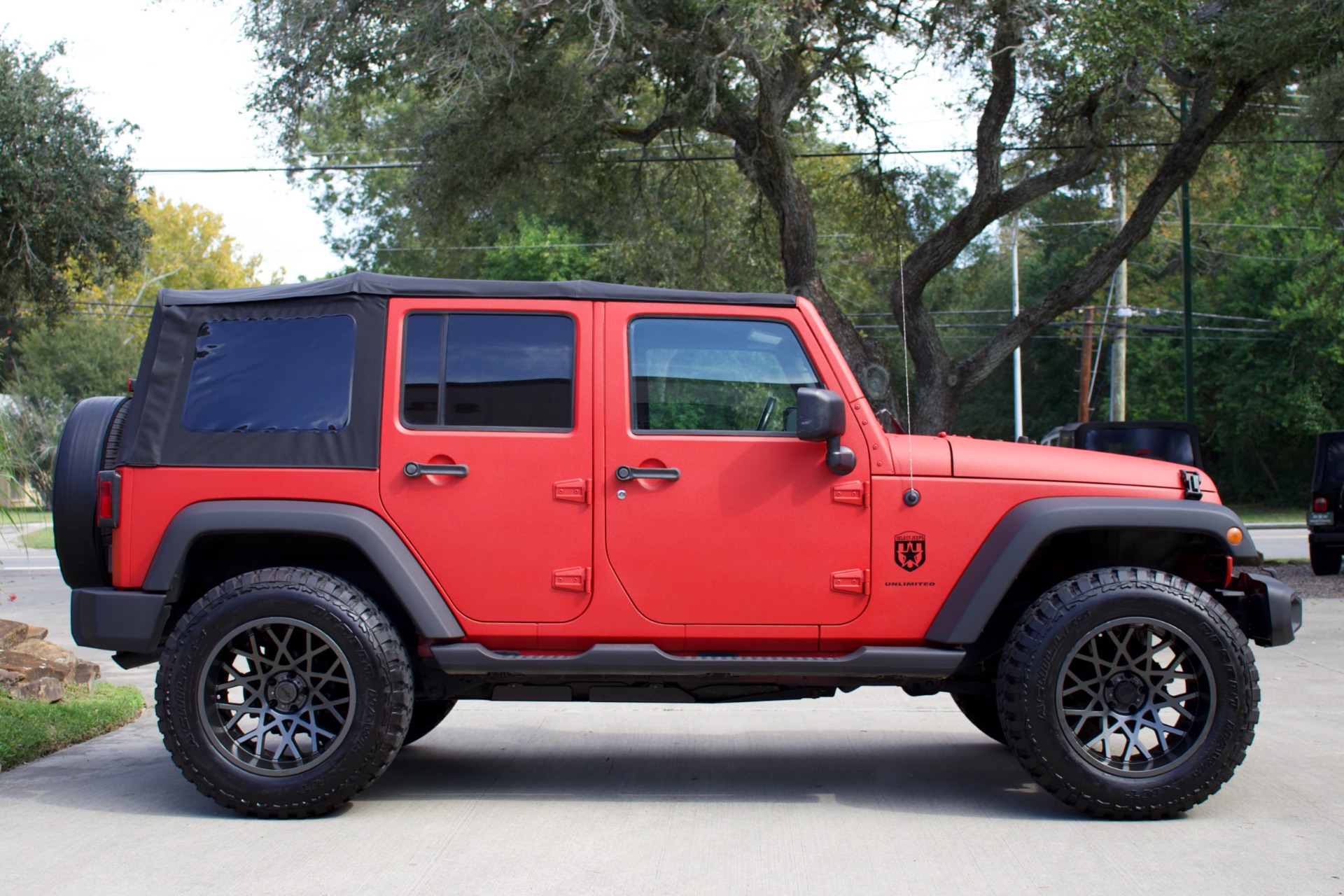 Used-2008-Jeep-Wrangler-Unlimited-X