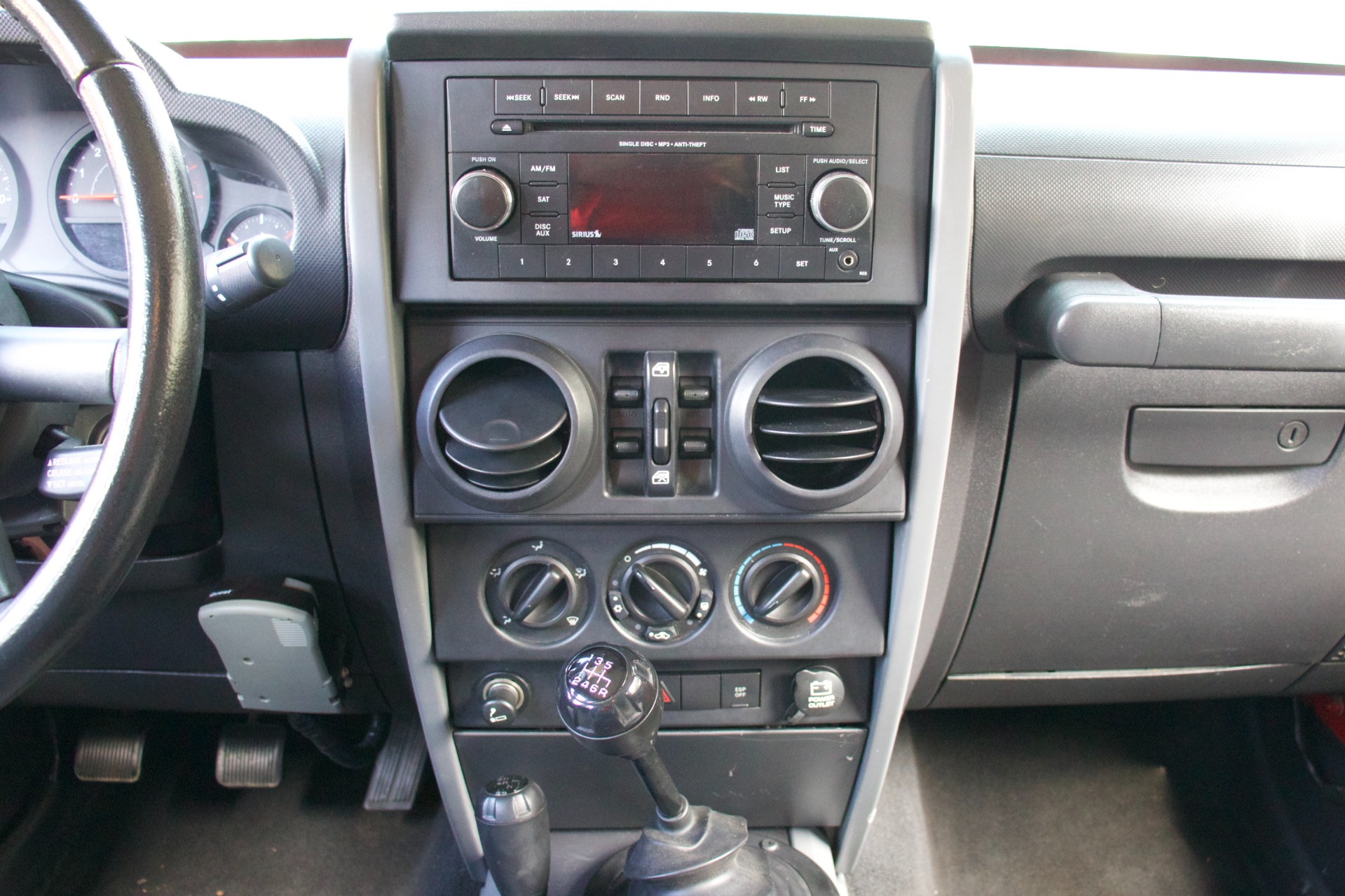 Used-2008-Jeep-Wrangler-Unlimited-X