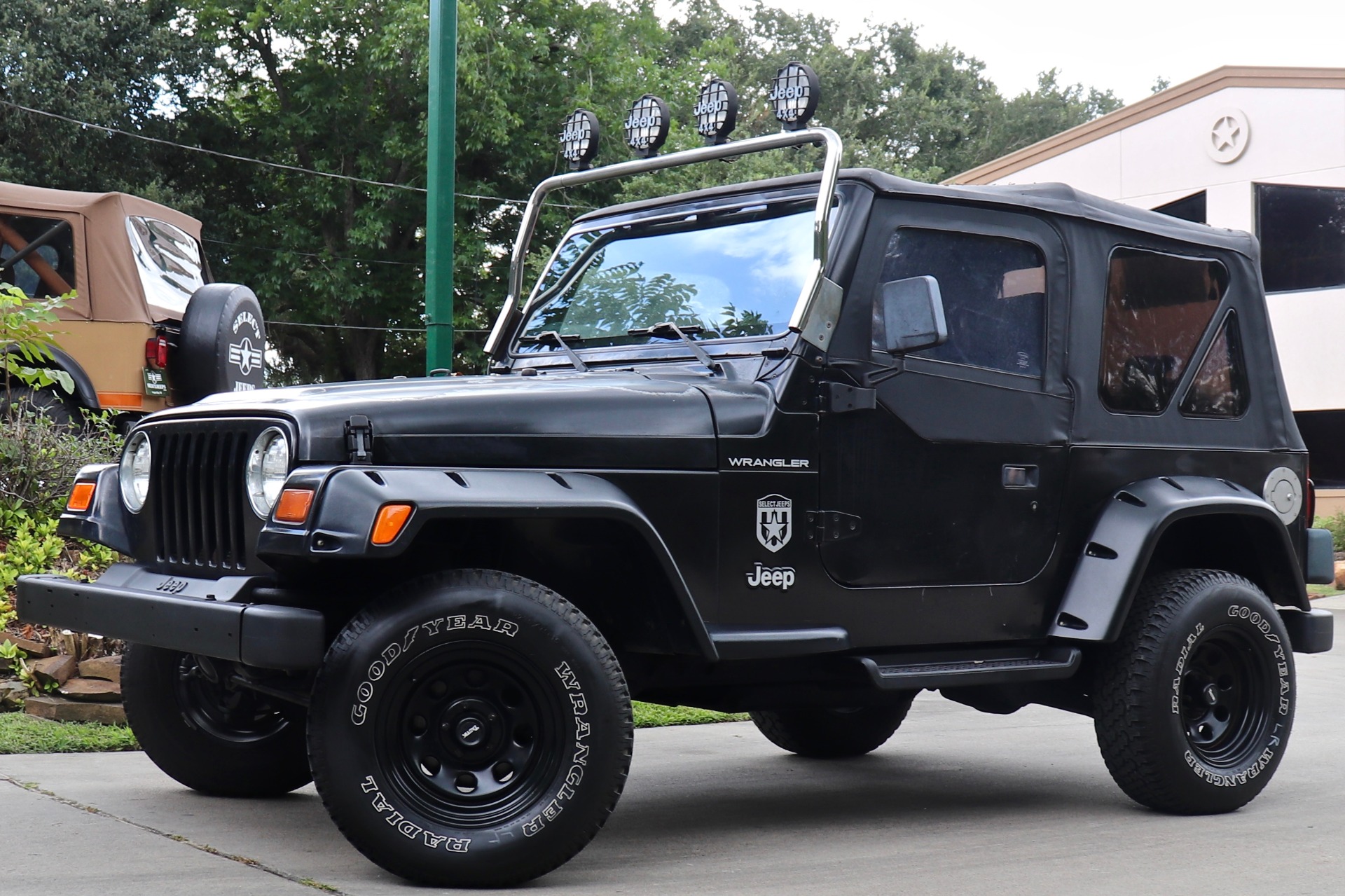 Used-1997-Jeep-Wrangler-SE