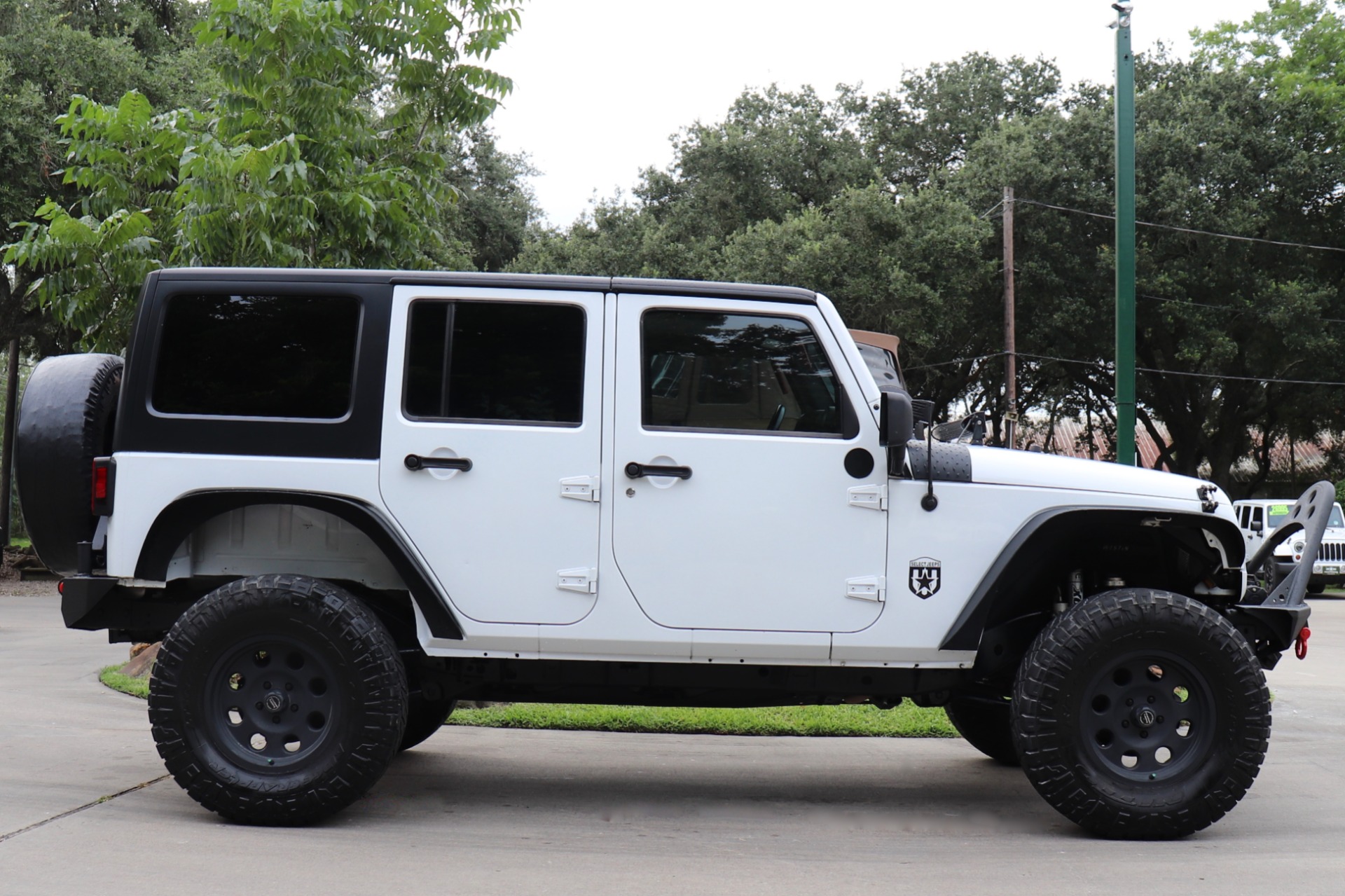 Used-2014-Jeep-Wrangler-Unlimited-Sport