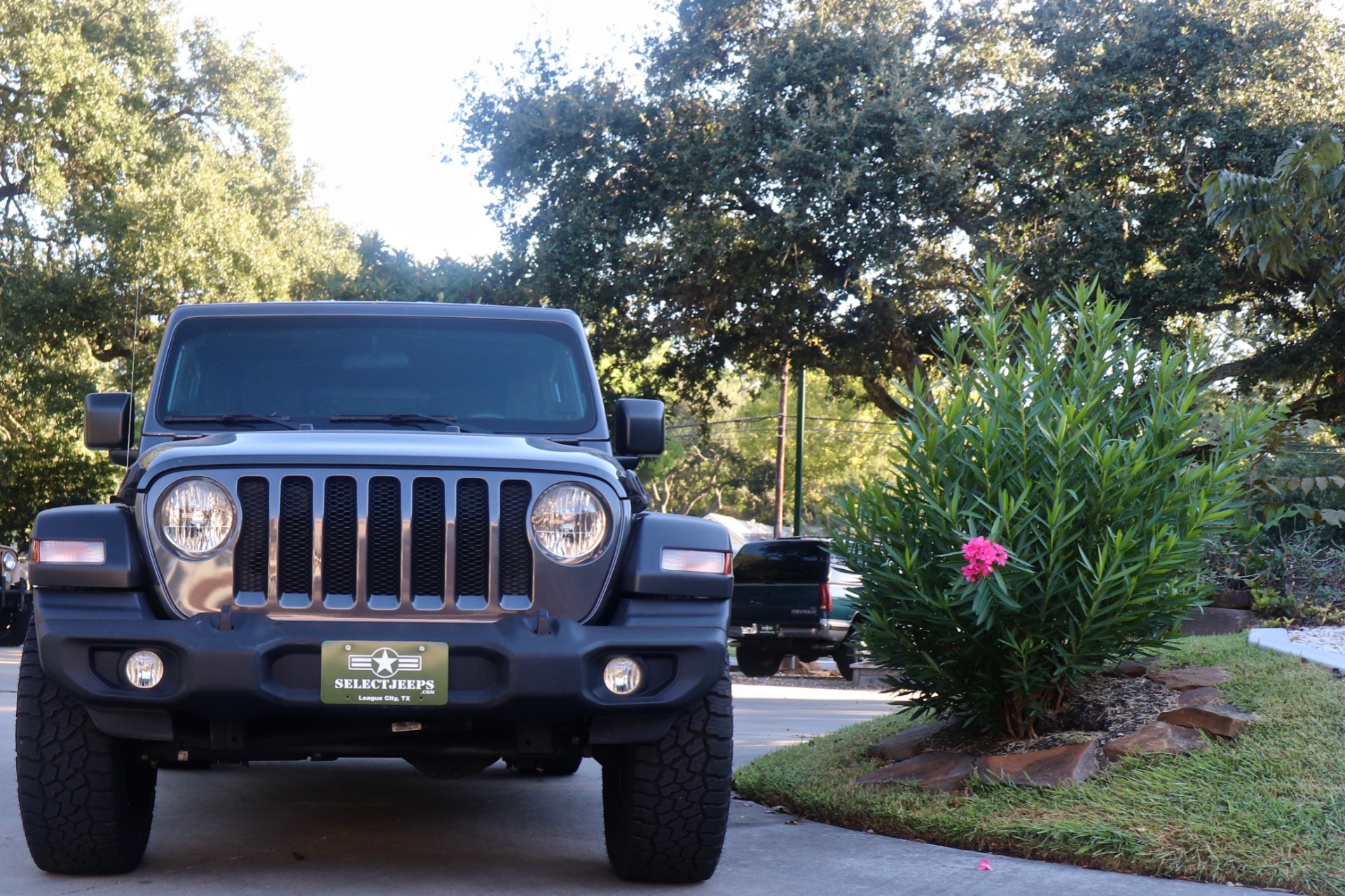 Used-2018-Jeep-Wrangler-Unlimited-Sport-S