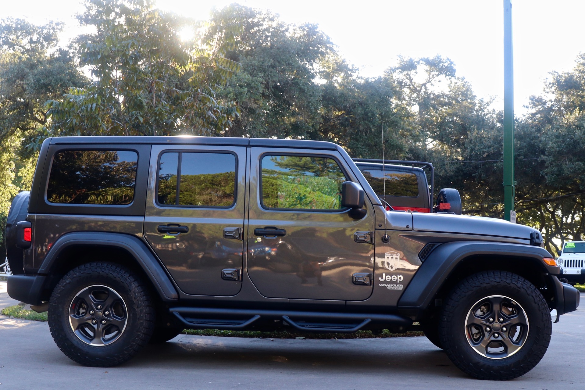 Used-2018-Jeep-Wrangler-Unlimited-Sport-S