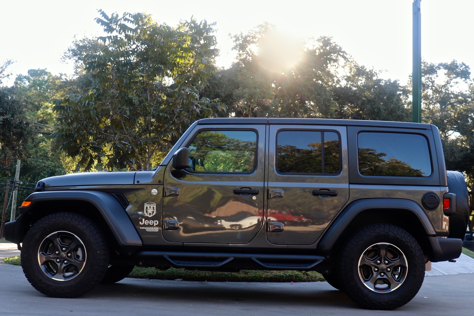 Used-2018-Jeep-Wrangler-Unlimited-Sport-S