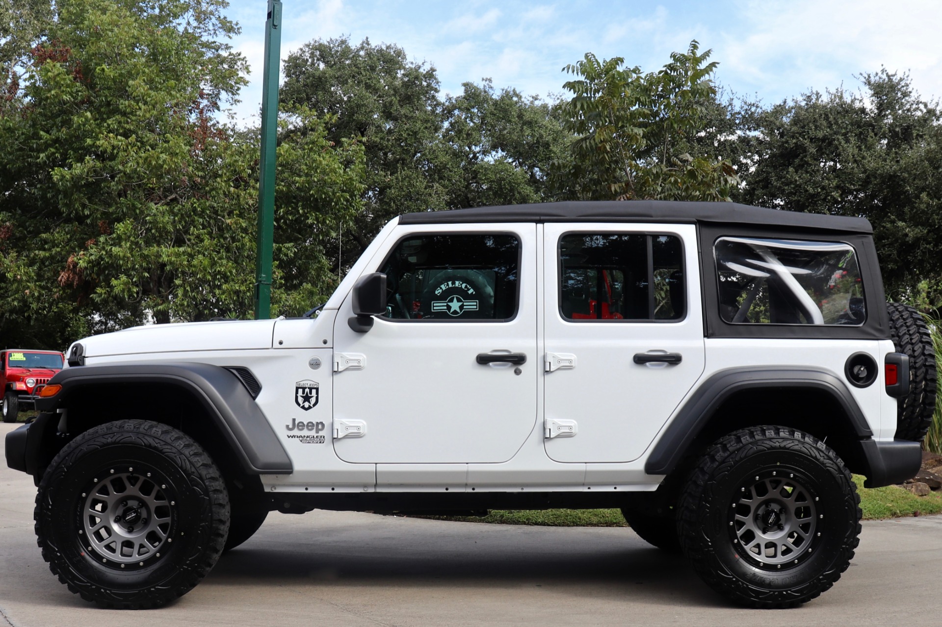 Used-2018-Jeep-Wrangler-Unlimited-Sport