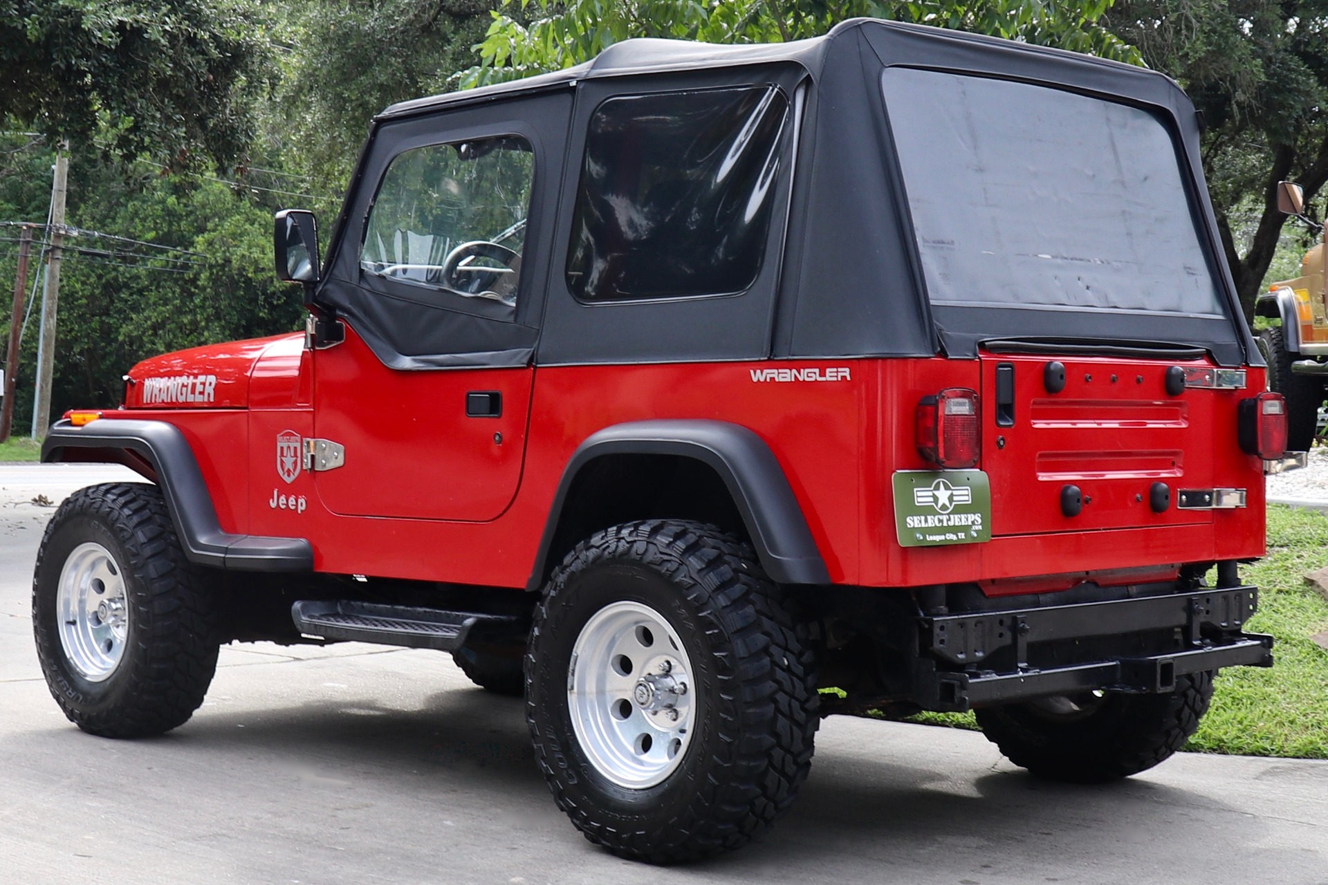 Used-1995-Jeep-Wrangler-S