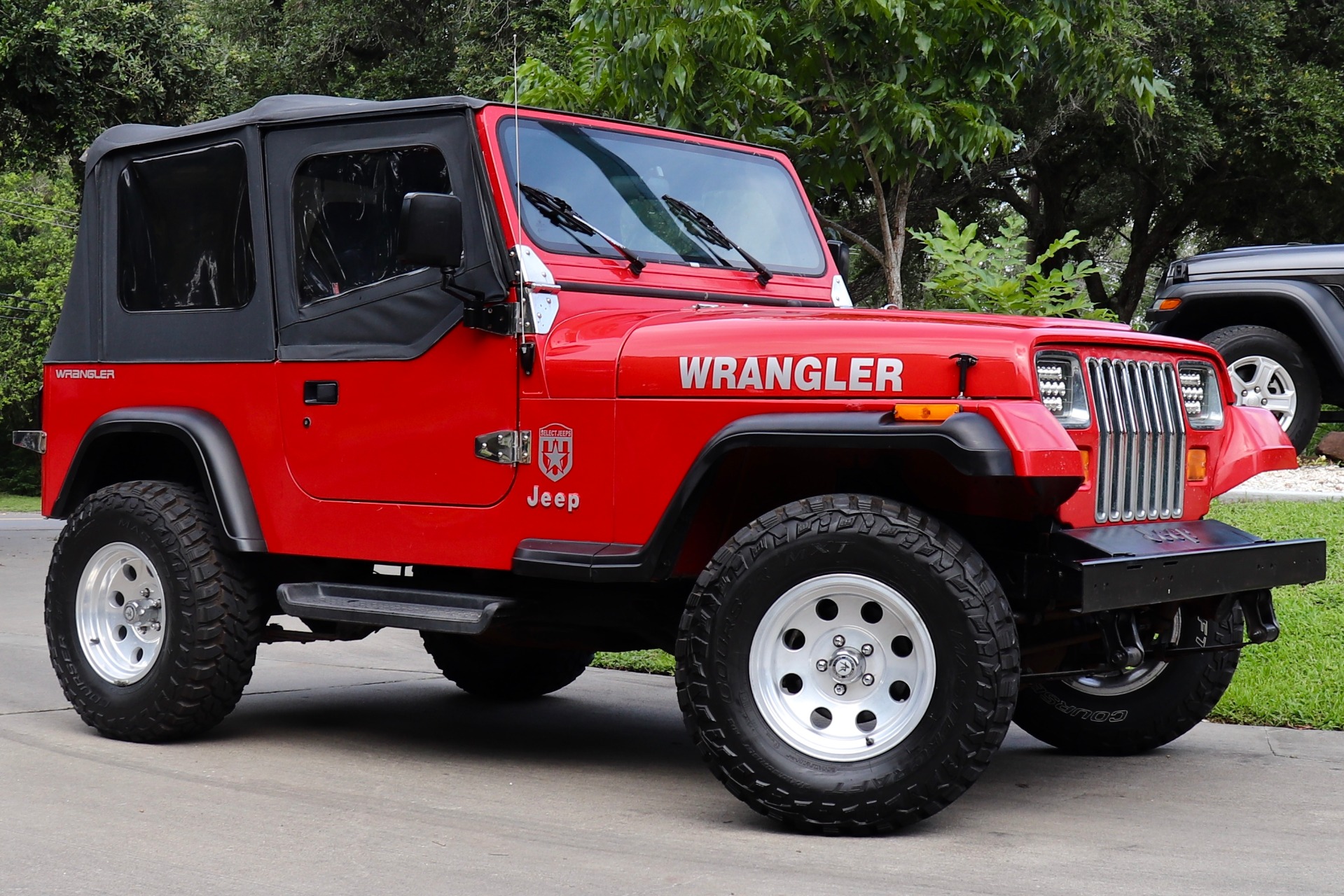 Used-1995-Jeep-Wrangler-S