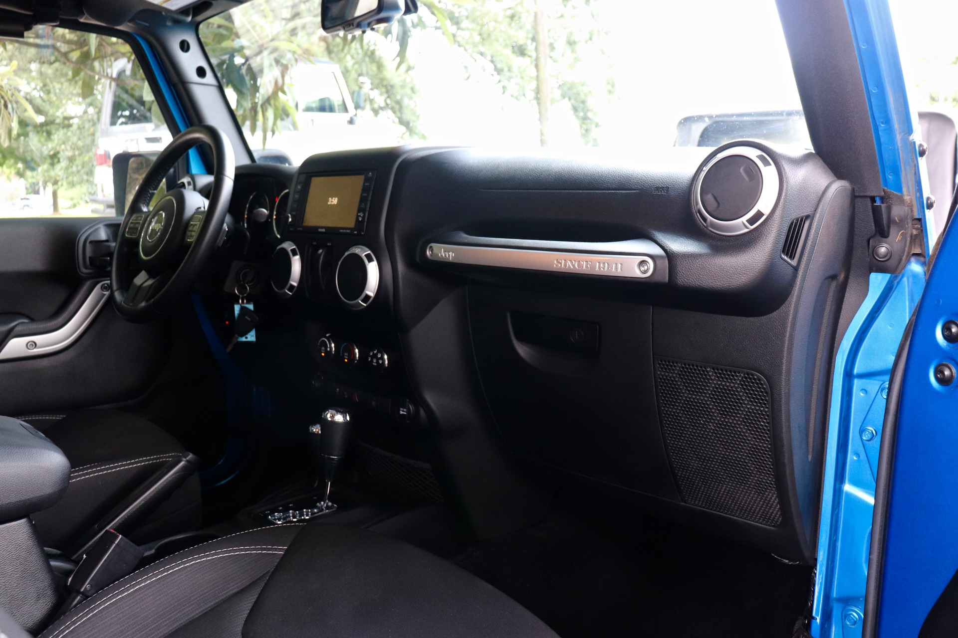 Used-2015-Jeep-Wrangler-Sahara For Sale | Select Jeeps Inc. Used-2015-Jeep-Wrangler-Sahara