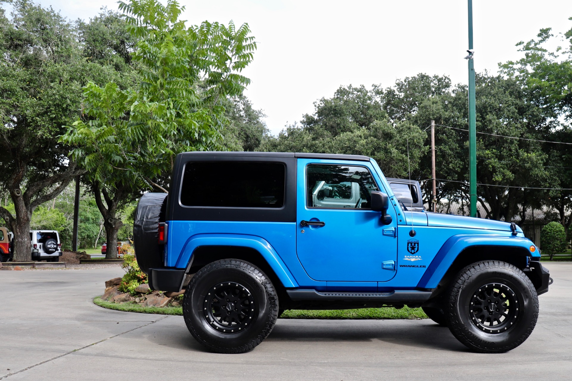 Used-2015-Jeep-Wrangler-Sahara