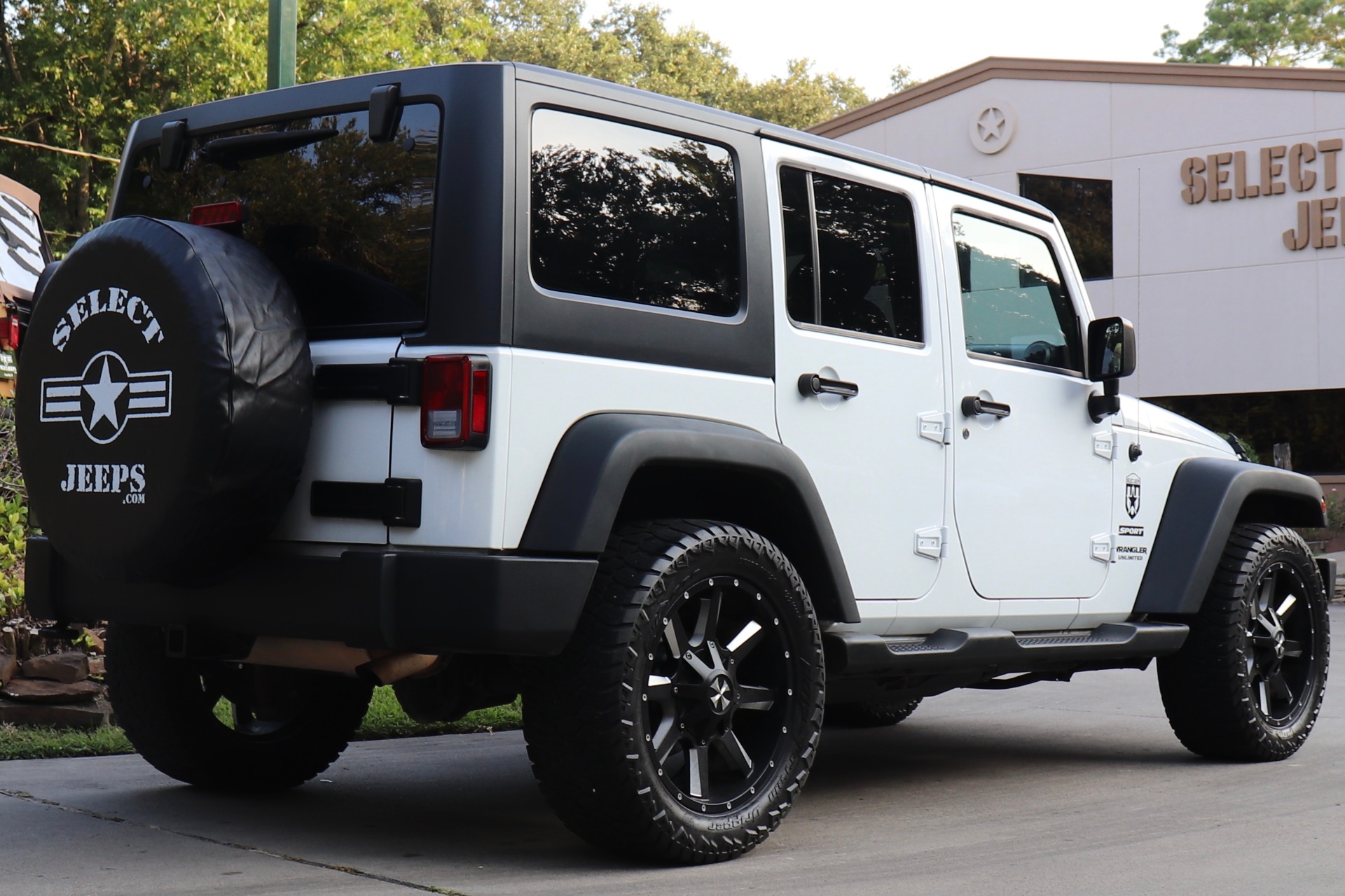 Used-2015-Jeep-Wrangler-Unlimited-Sport