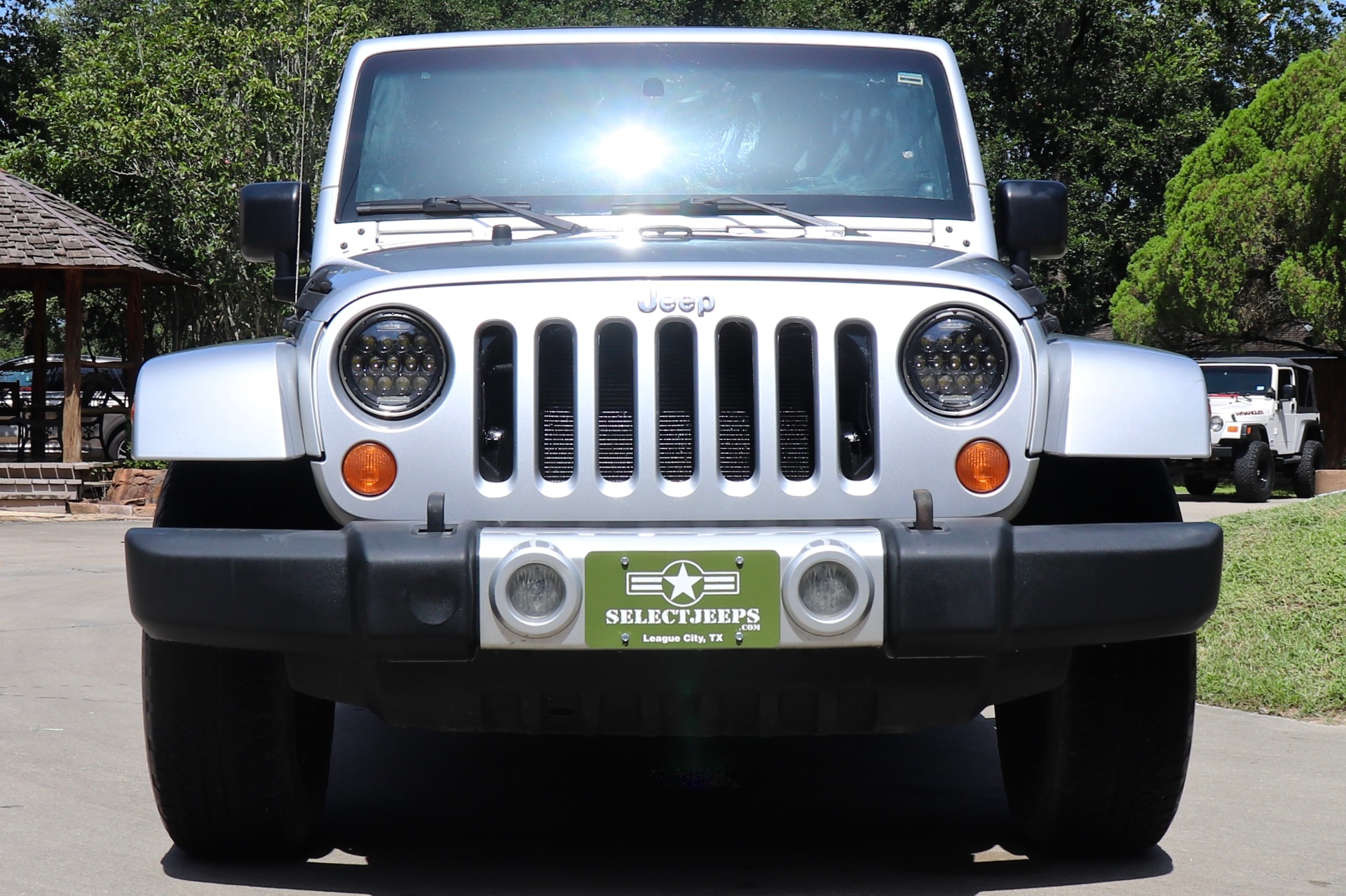 Used-2008-Jeep-Wrangler-Unlimited-Sahara