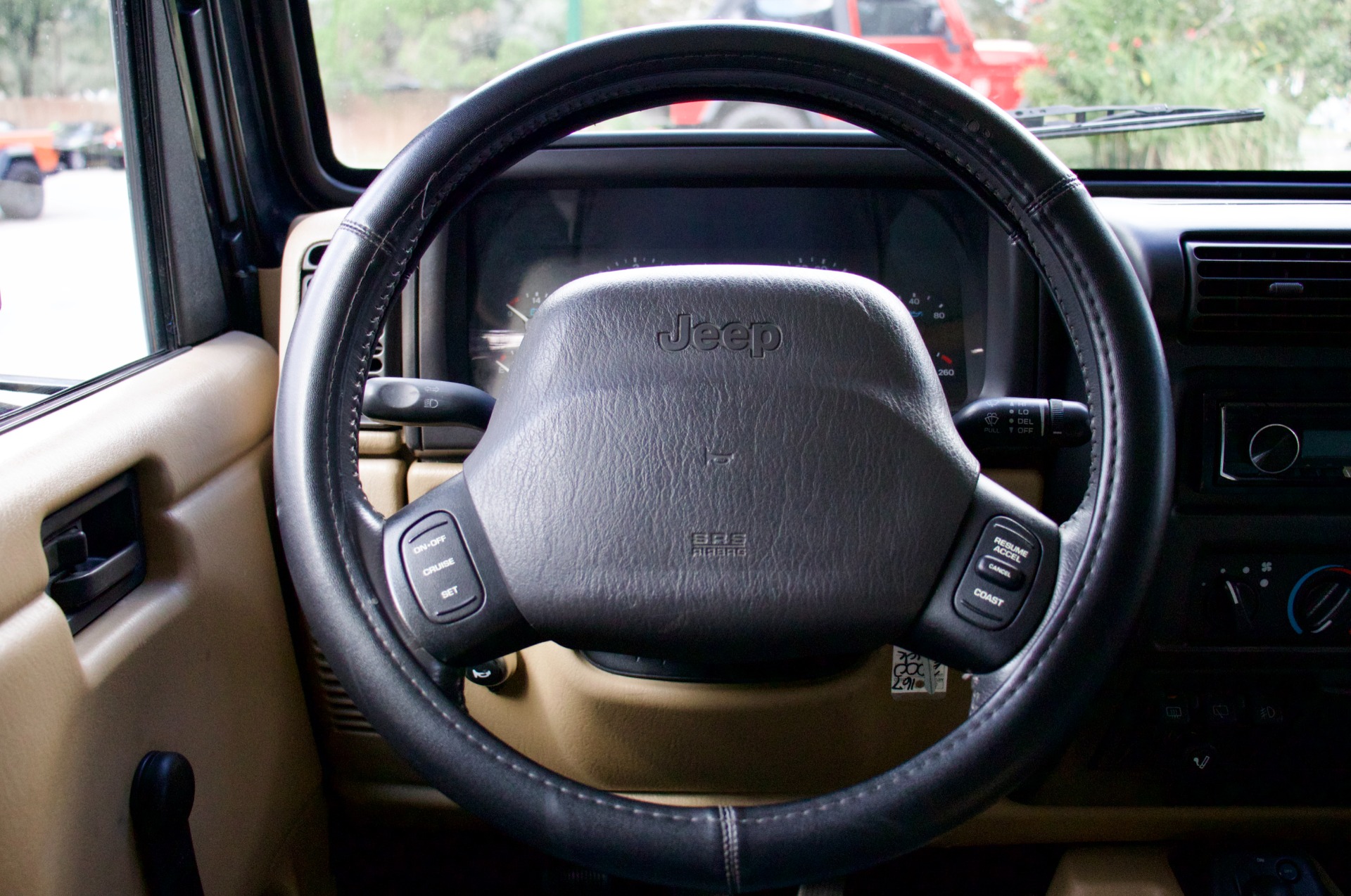 Used-2000-Jeep-Wrangler-Sahara