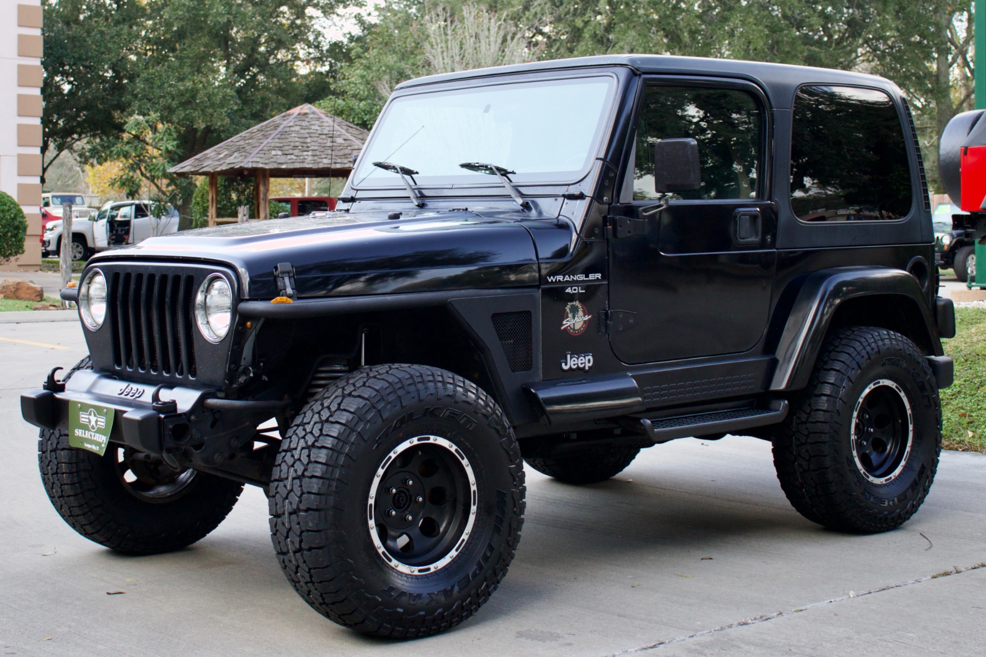 Used-2000-Jeep-Wrangler-Sahara