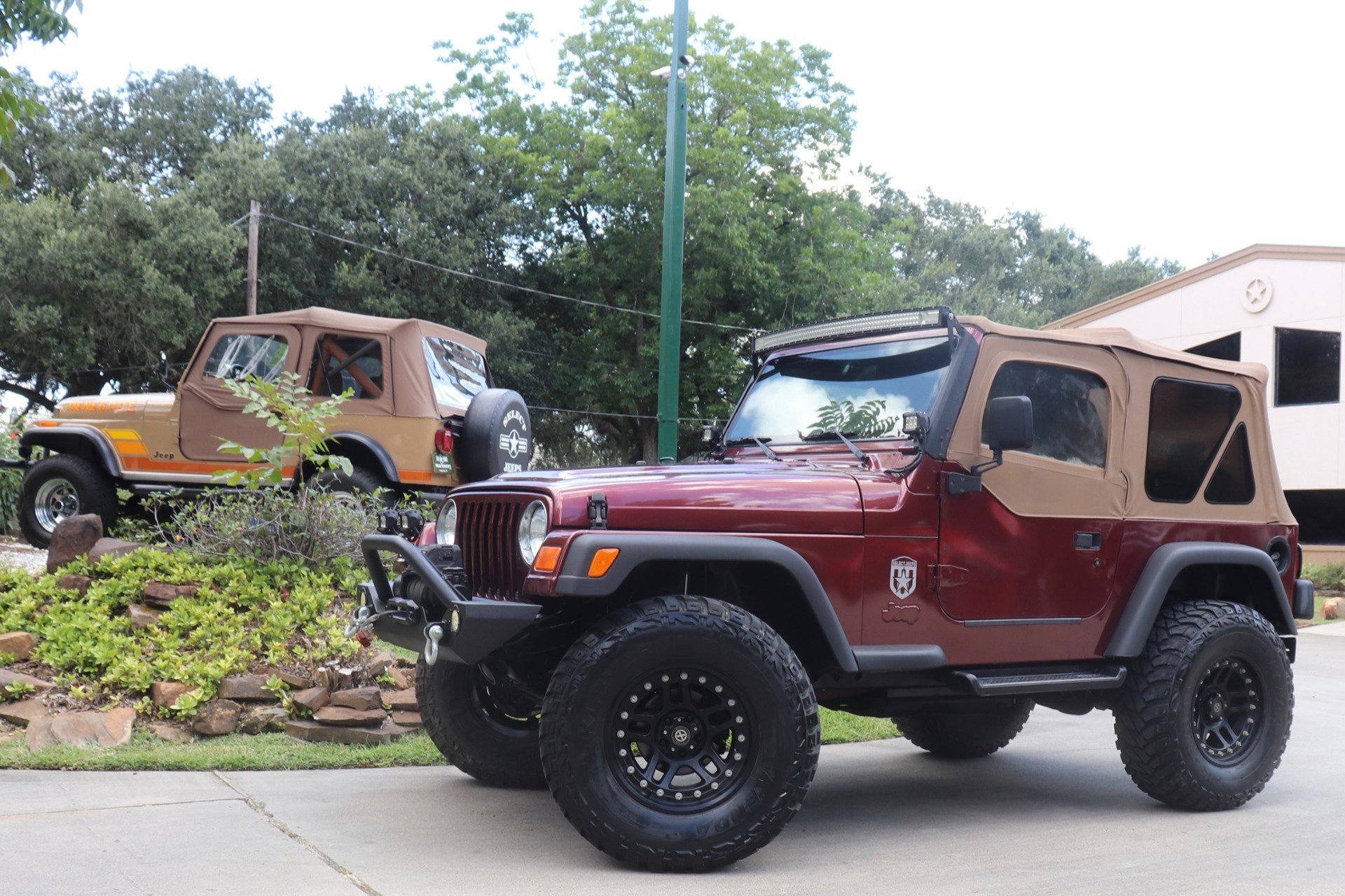 Used-2002-Jeep-Wrangler-X