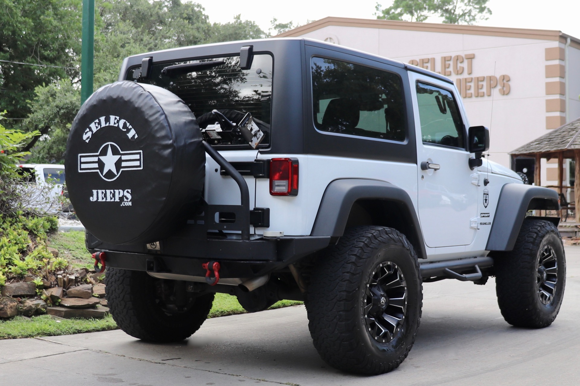 Used-2017-Jeep-Wrangler-Sport