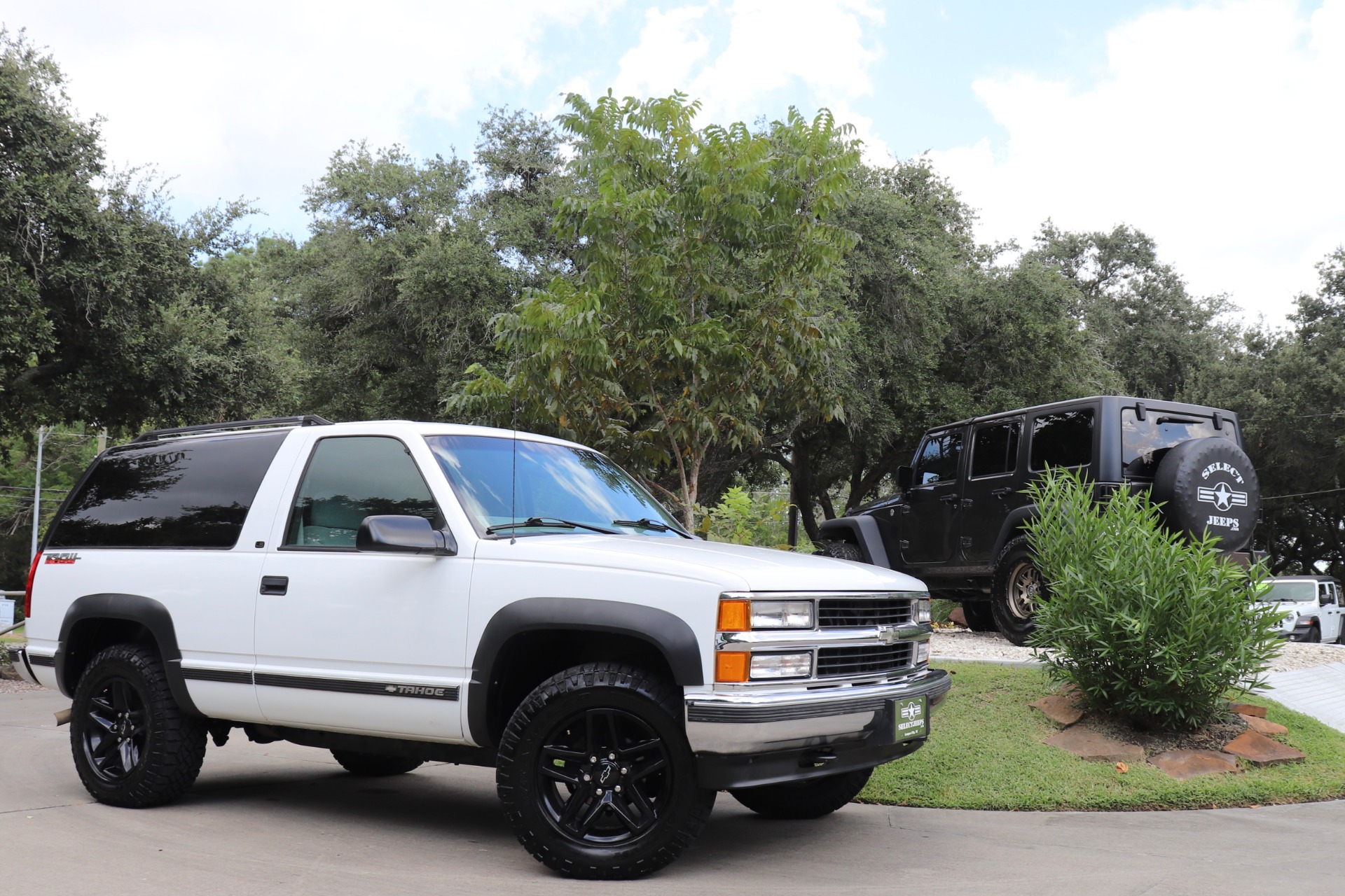 Used-1999-Chevrolet-Tahoe