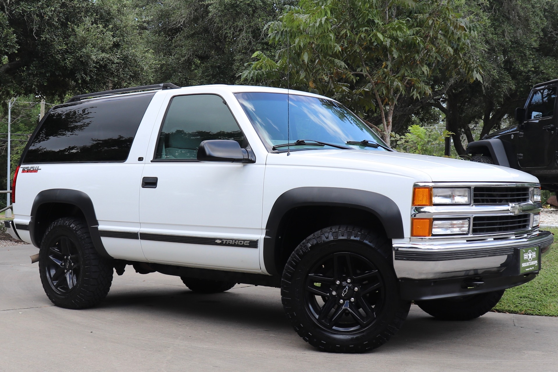 Used-1999-Chevrolet-Tahoe