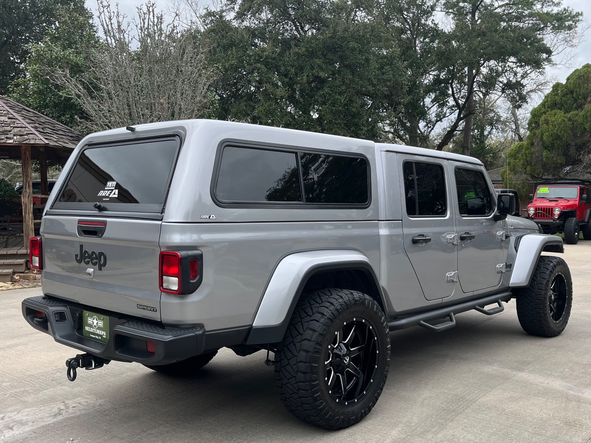 Used-2020-Jeep-Gladiator-Sport-S