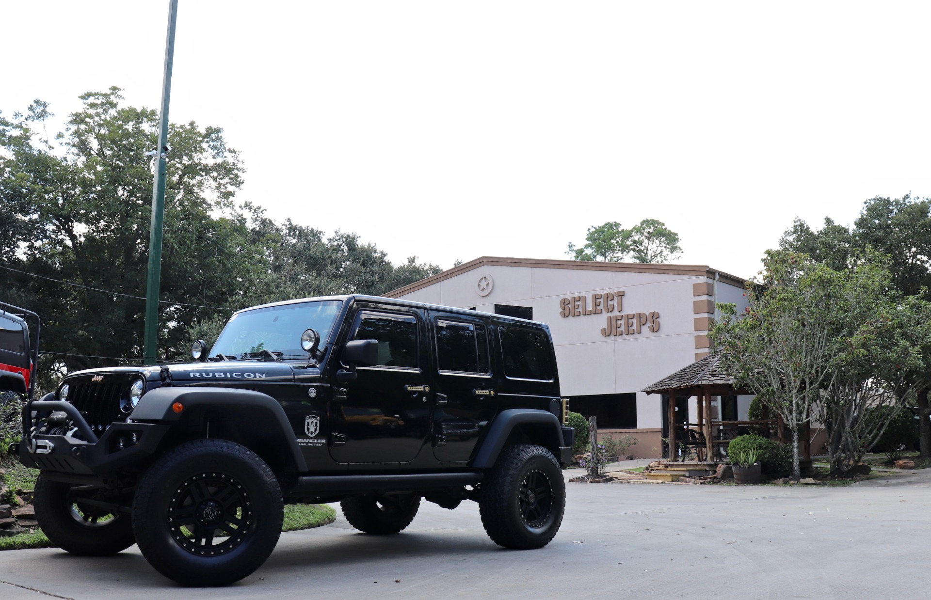 Used-2015-Jeep-Wrangler-Unlimited-Rubicon
