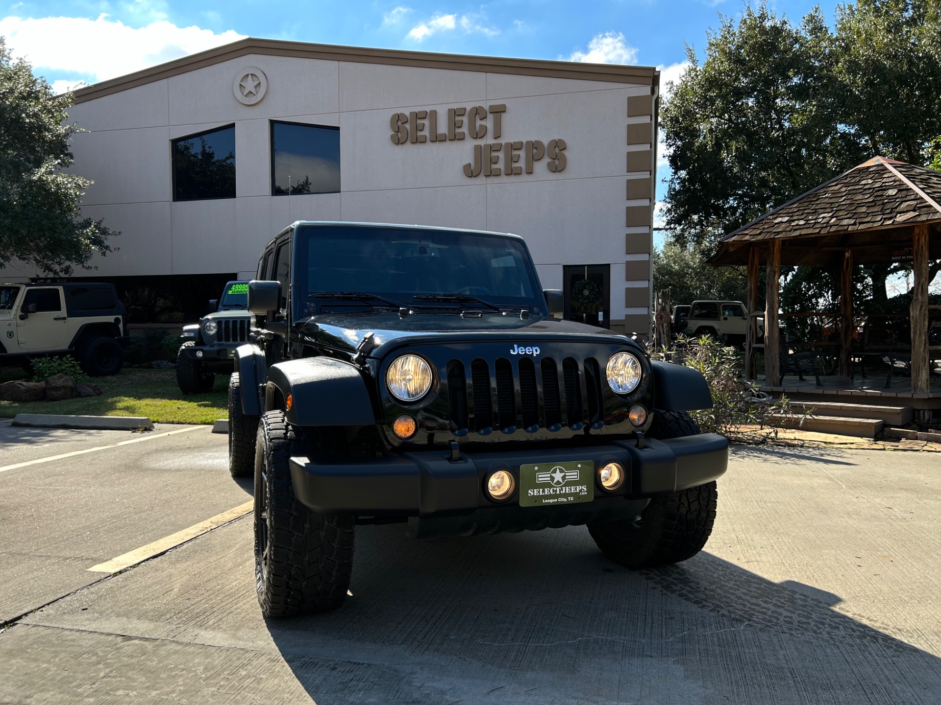 Used-2016-Jeep-Wrangler-Unlimited-Sport-S