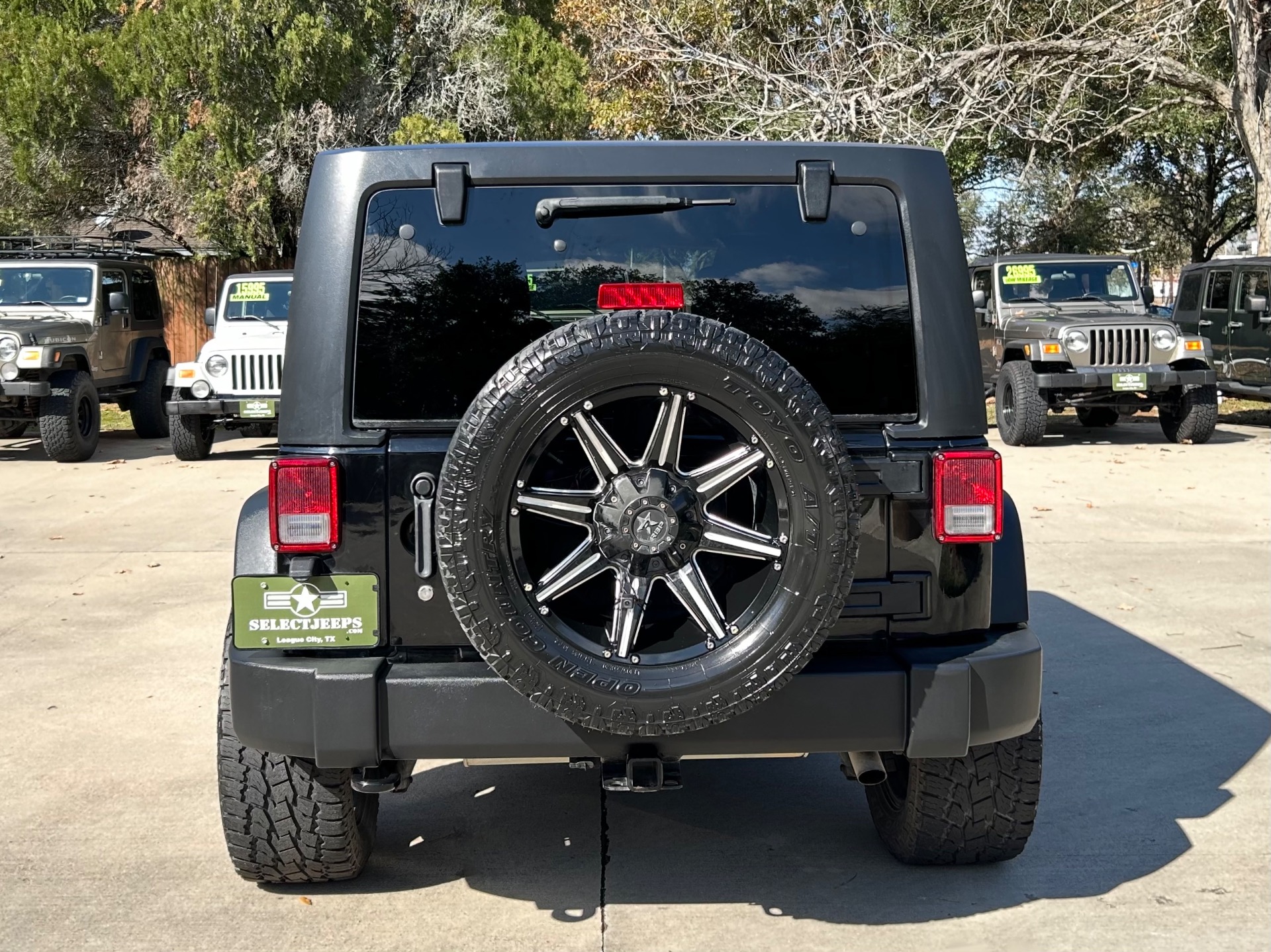 Used-2016-Jeep-Wrangler-Unlimited-Sport-S