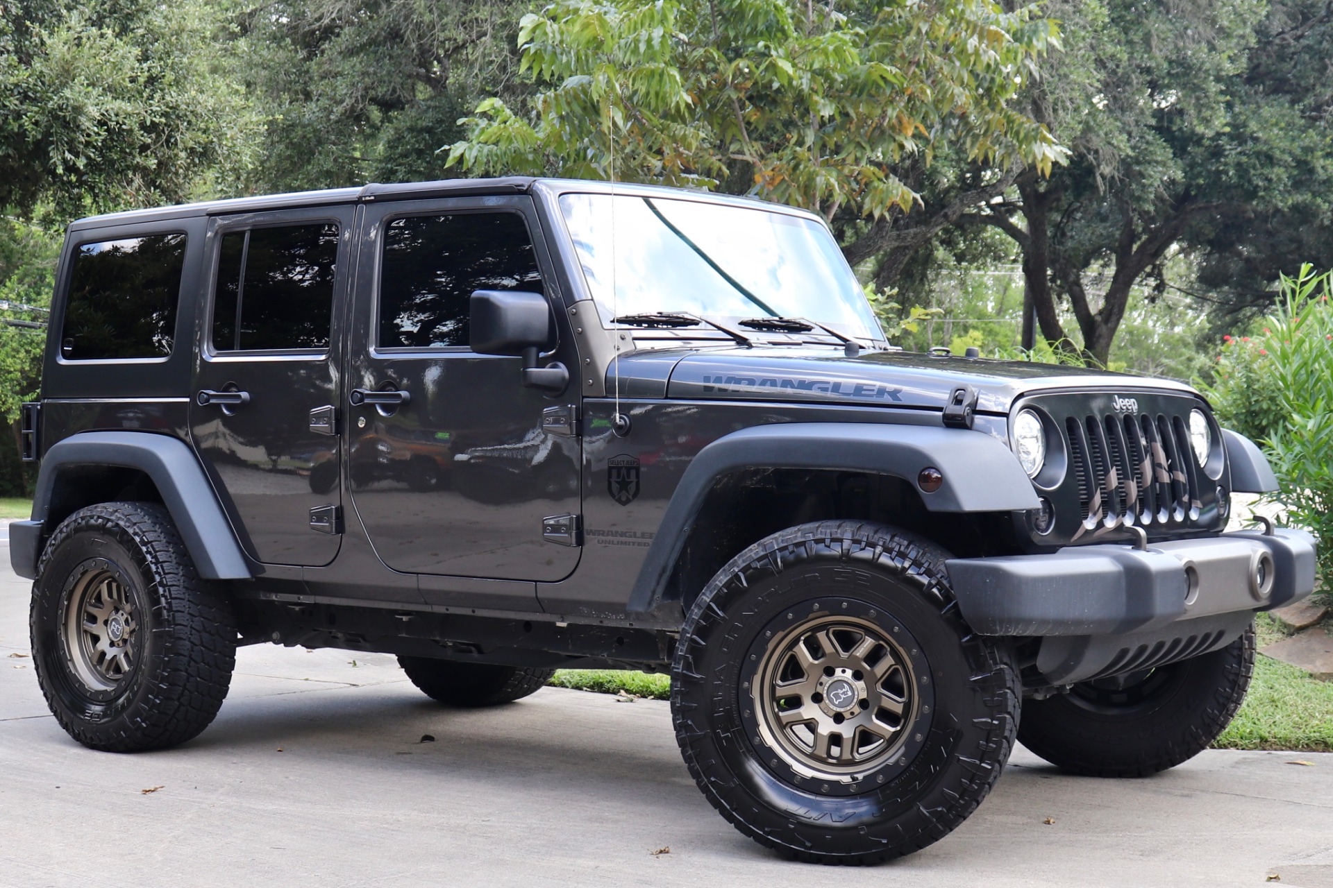 Used-2017-Jeep-Wrangler-Unlimited-Big-Bear