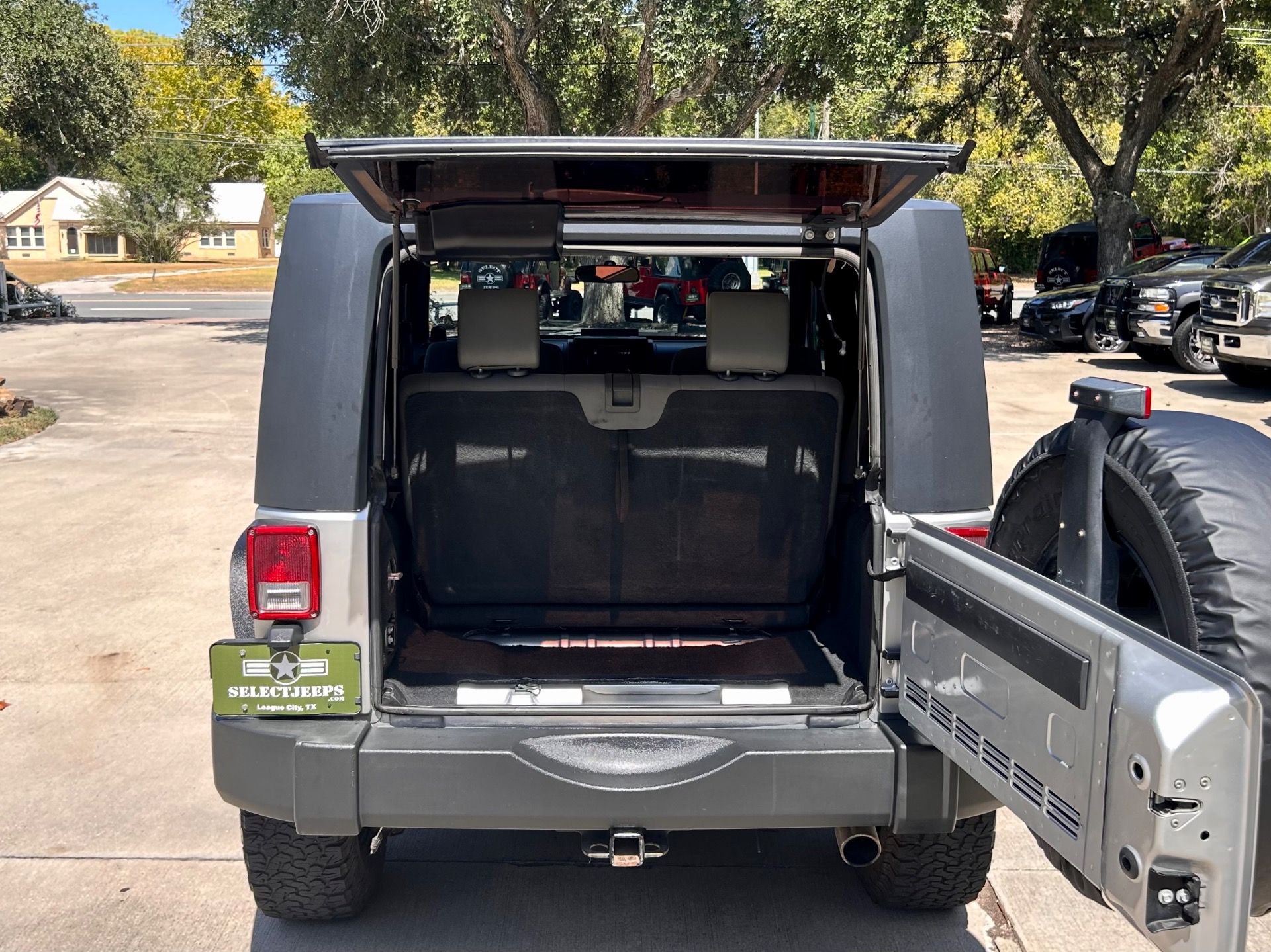 Used-2008-Jeep-Wrangler-X