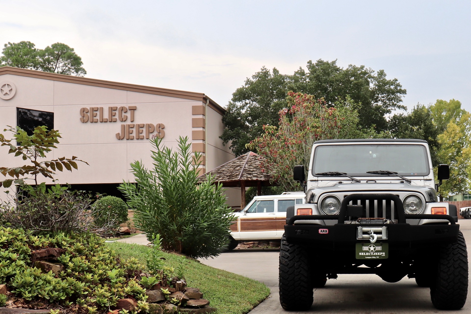 Used-2000-Jeep-Wrangler-Sport