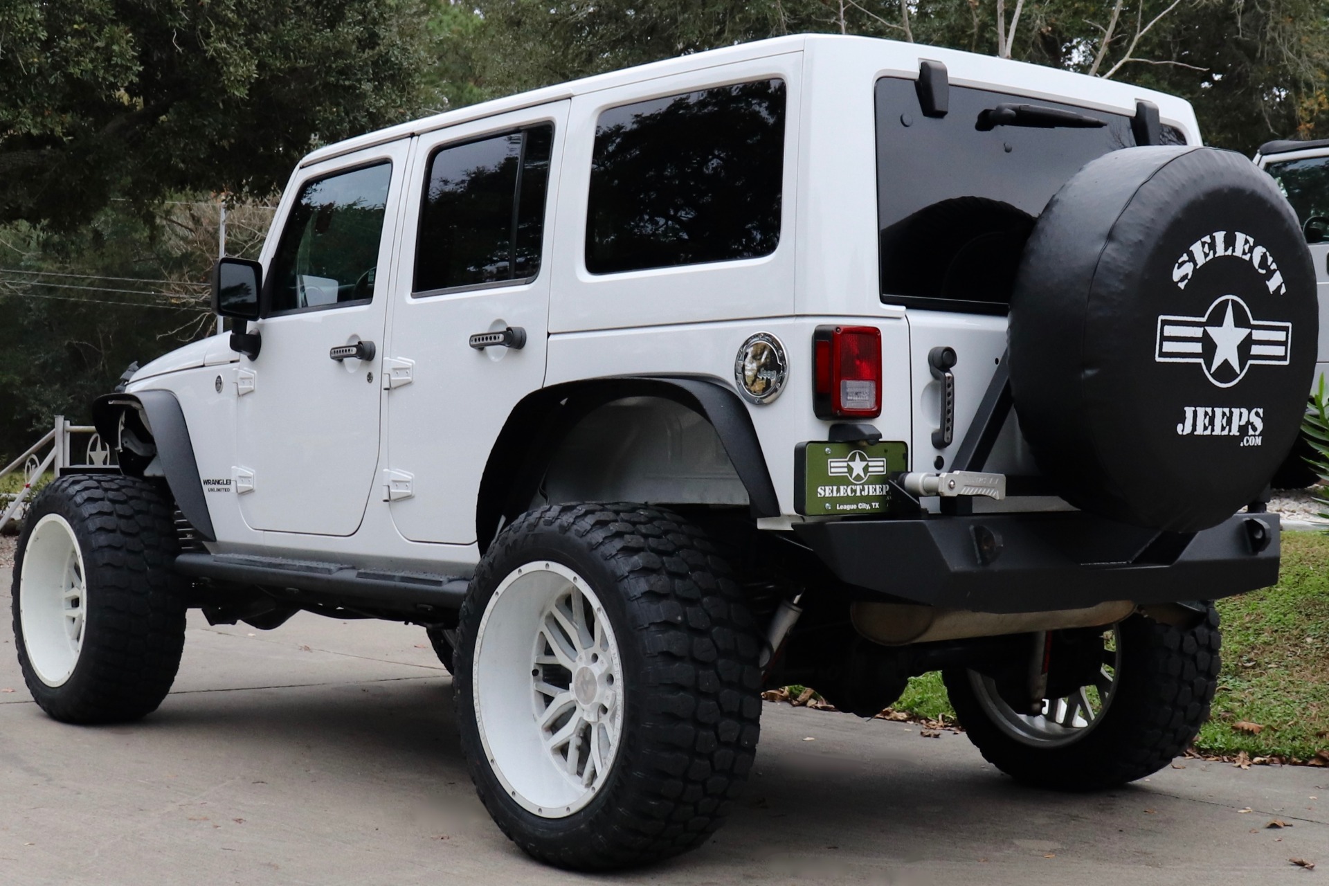 Used-2012-Jeep-Wrangler-Unlimited-Rubicon