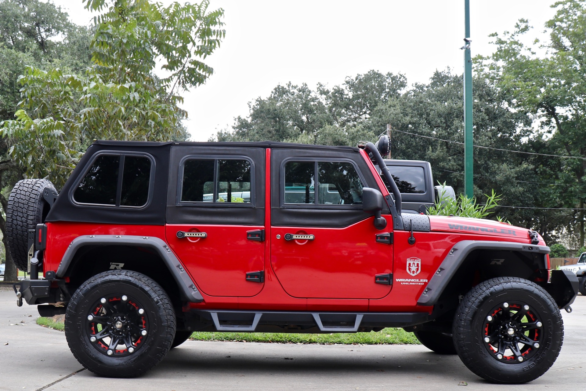 Used-2011-Jeep-Wrangler-Unlimited-Sport